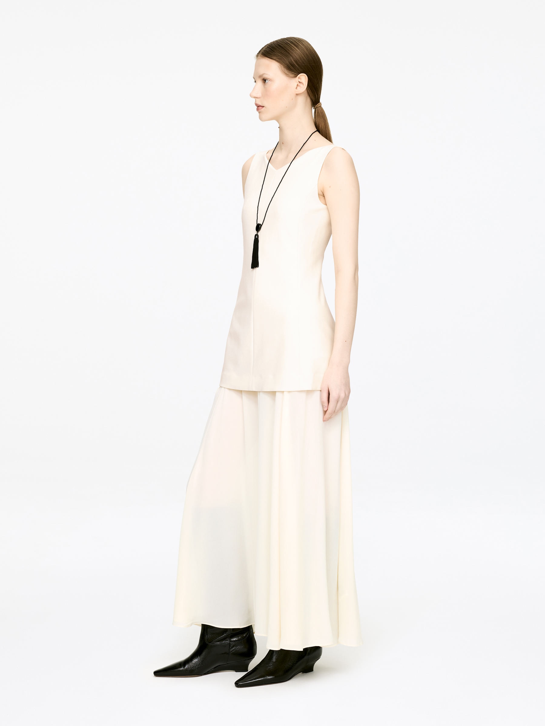 Drop-Waist Dress - Light Beige - Slim fit - Women - StillMedia/Lookbook - 6