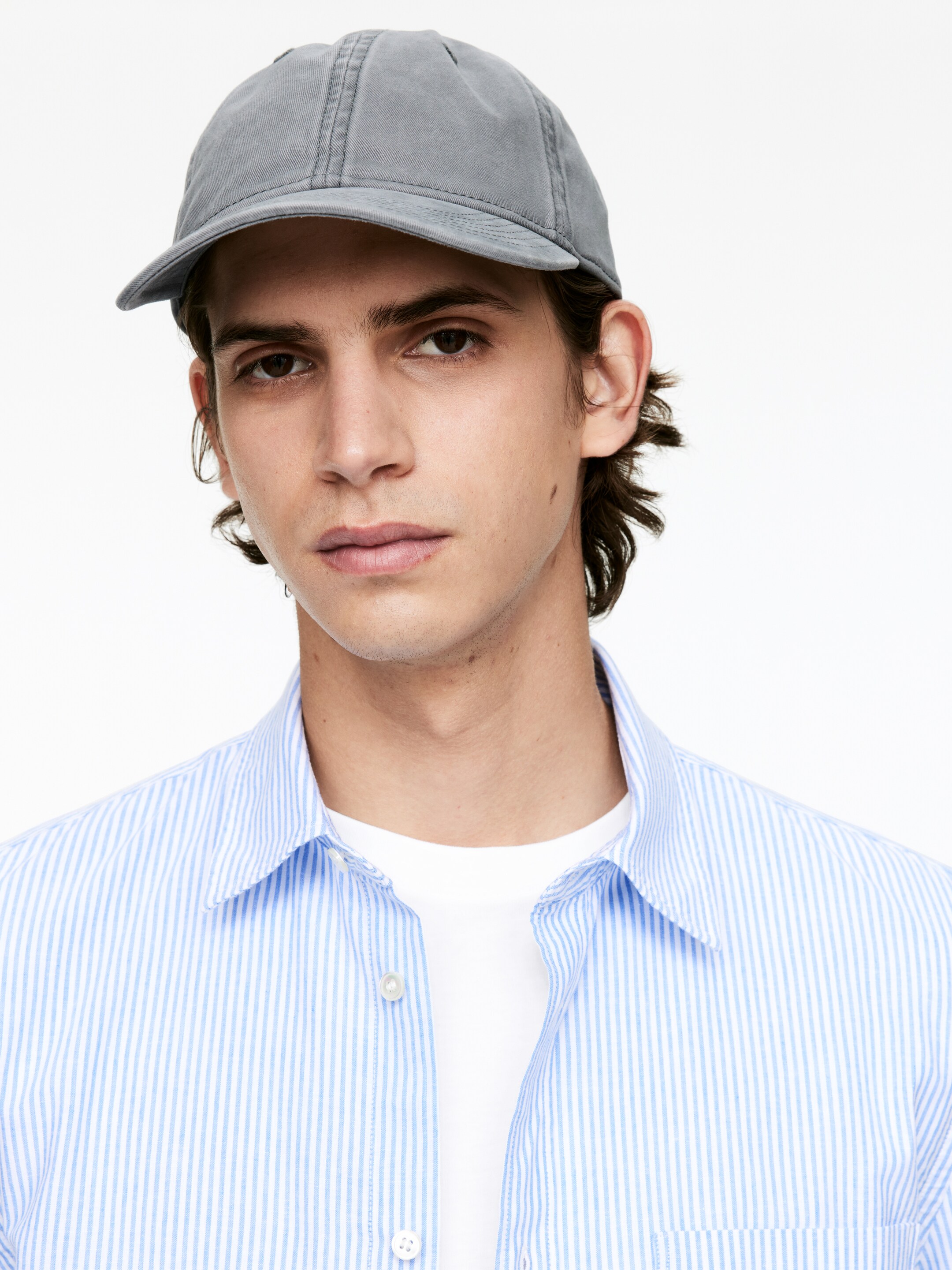 Größeres Bild anzeigen: Cap aus gewaschener Baumwolle - Grau - Men | H&M AT 1