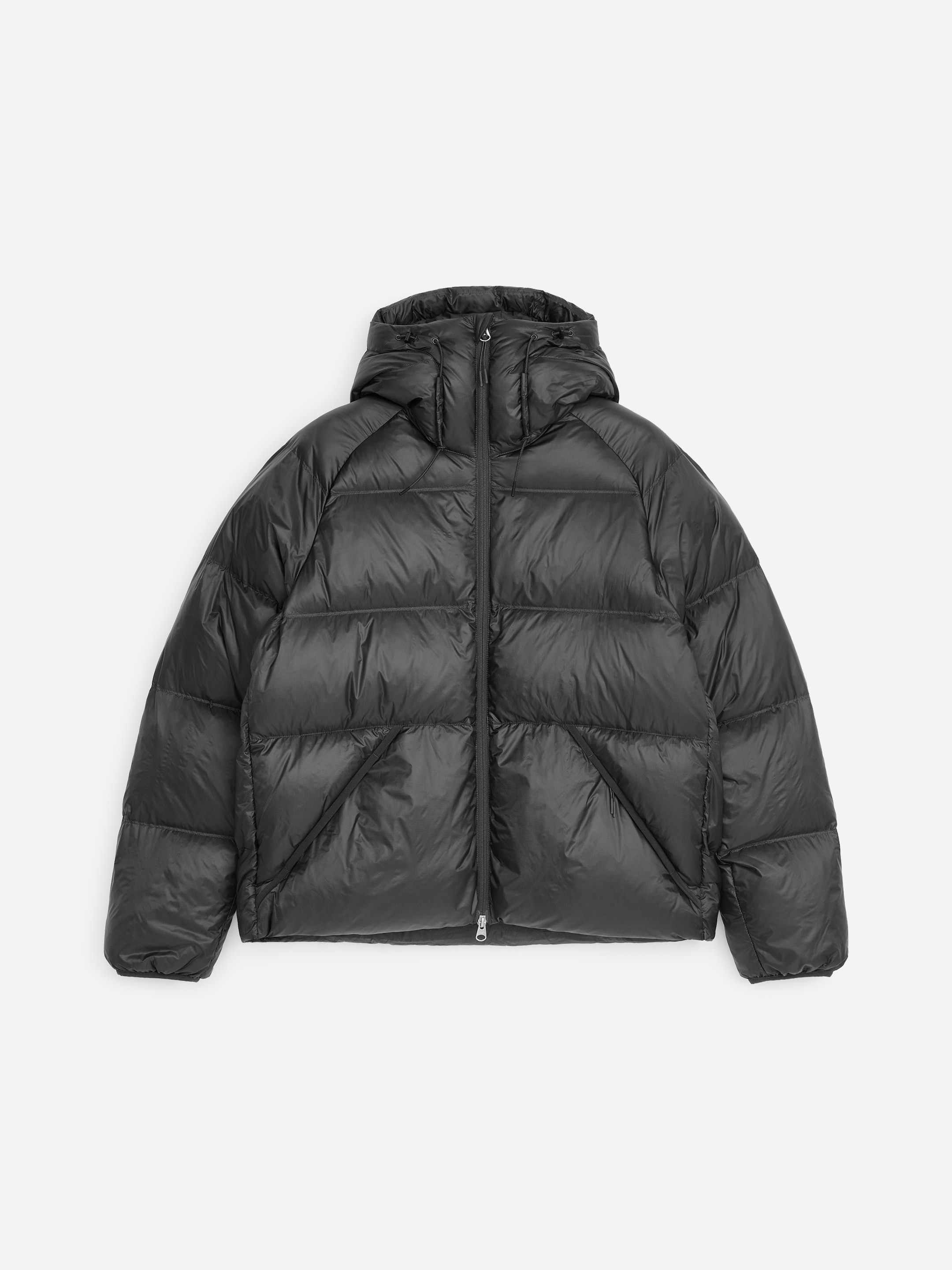 ARKET ACTIVE Hooded Re:Down Puffer - Dark Grey - Regular fit - men - StillMedia/DescriptiveStillLife - 2