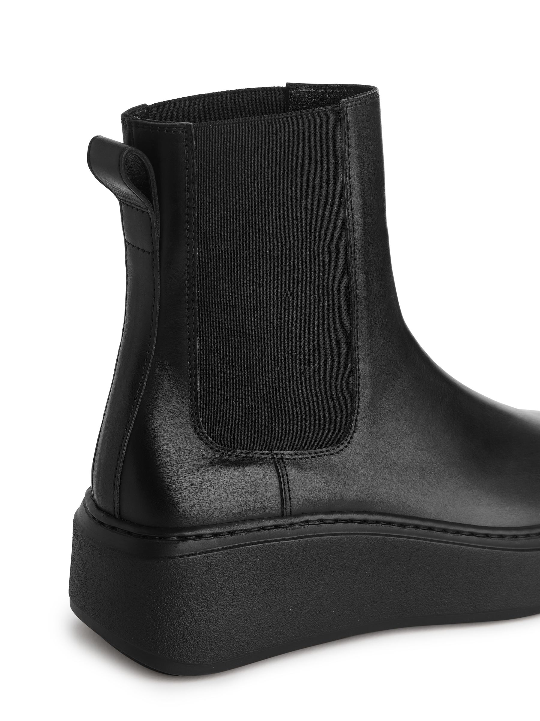 Chunky Chelsea Boots - Black - Women - StillMedia/DescriptiveDetail - 2