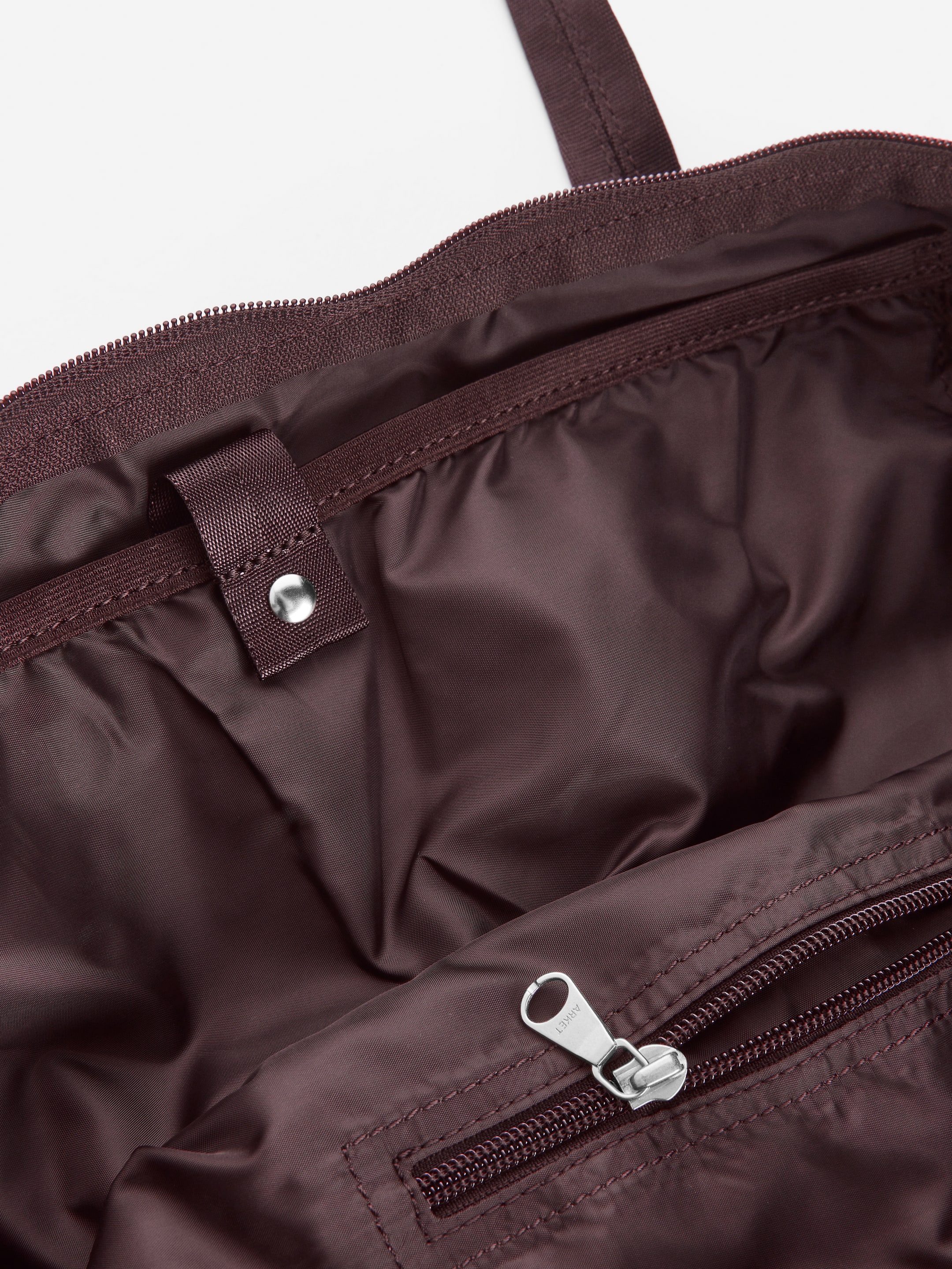 36-Hour Tote - Ciruela - Travel - StillMedia/DescriptiveDetail - 2