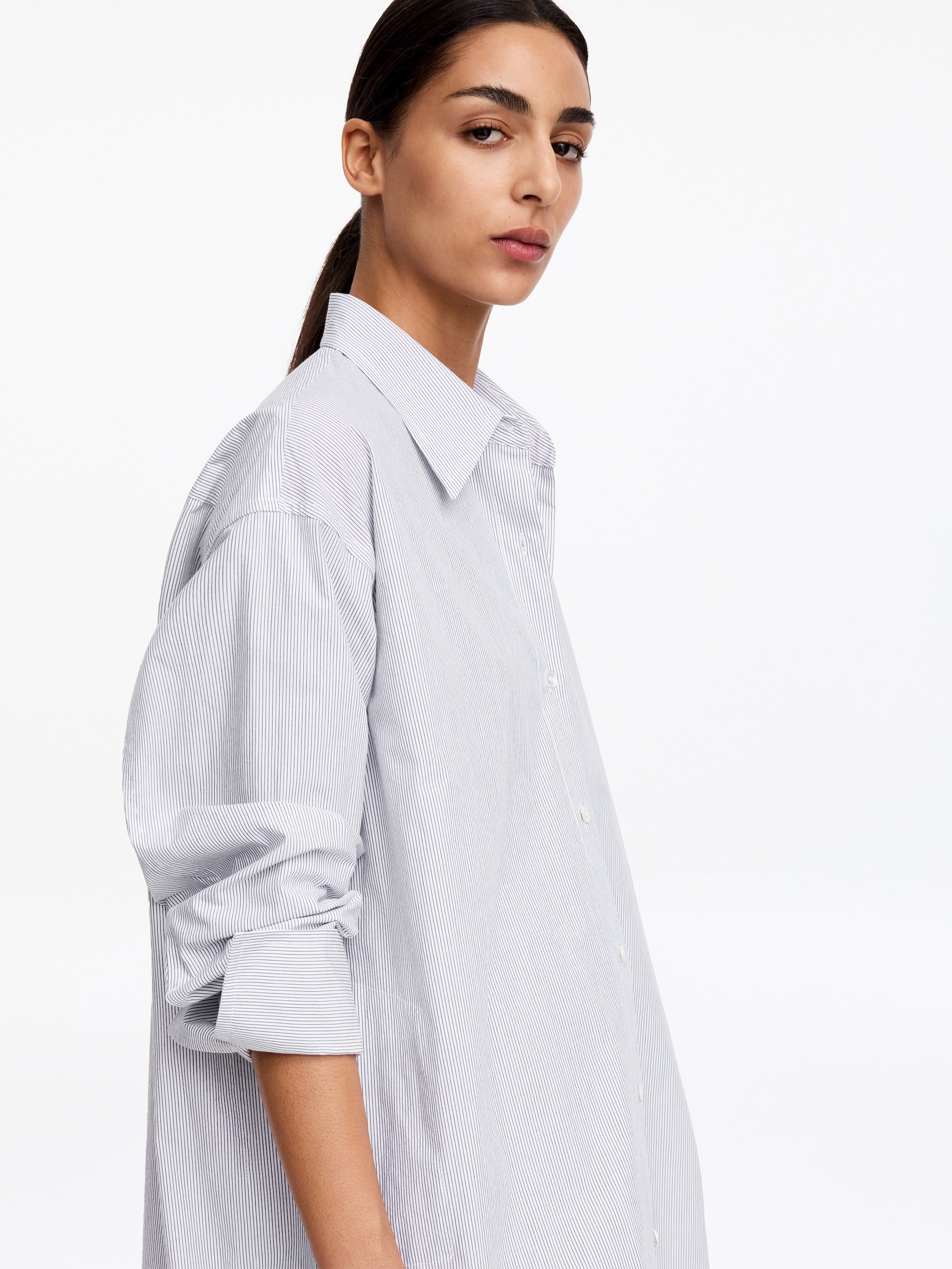 Robe-chemise en coton - Blanc - Loose fit - Femme - StillMedia/Lookbook - 4