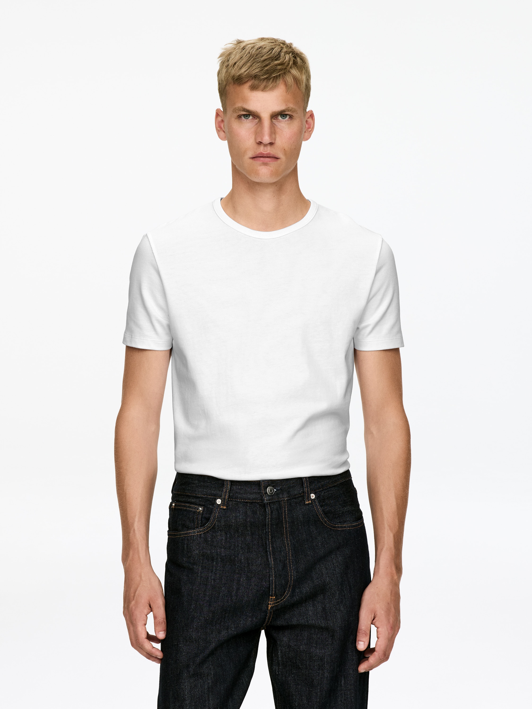 Slim T-Shirt - White/Dark Blue