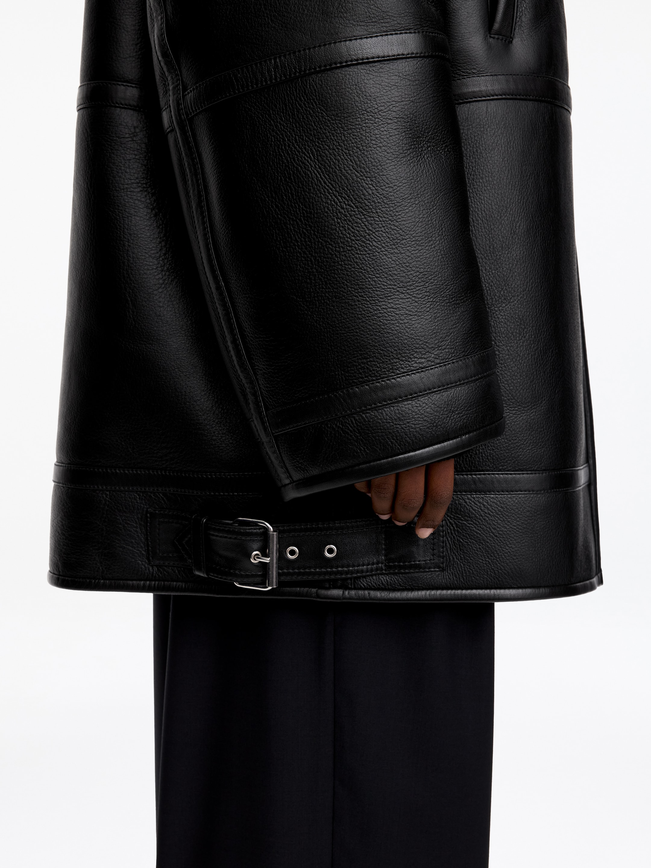 Oversized Leather Jacket - Black - Oversized - women - StillMedia/Lookbook - 6