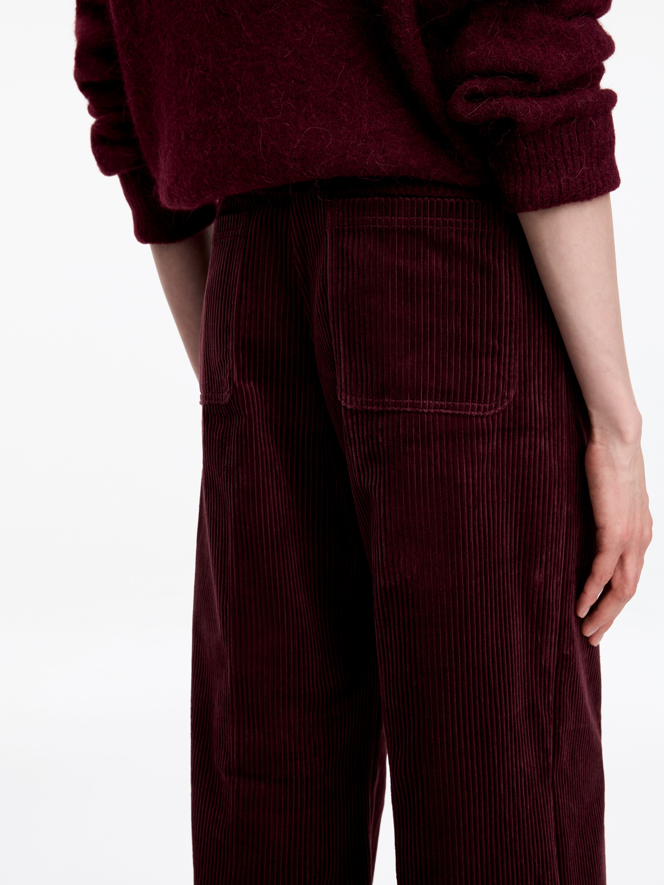 Weite Cordhose - Burgunderrot - Relaxed Fit - women - StillMedia/Lookbook - 9