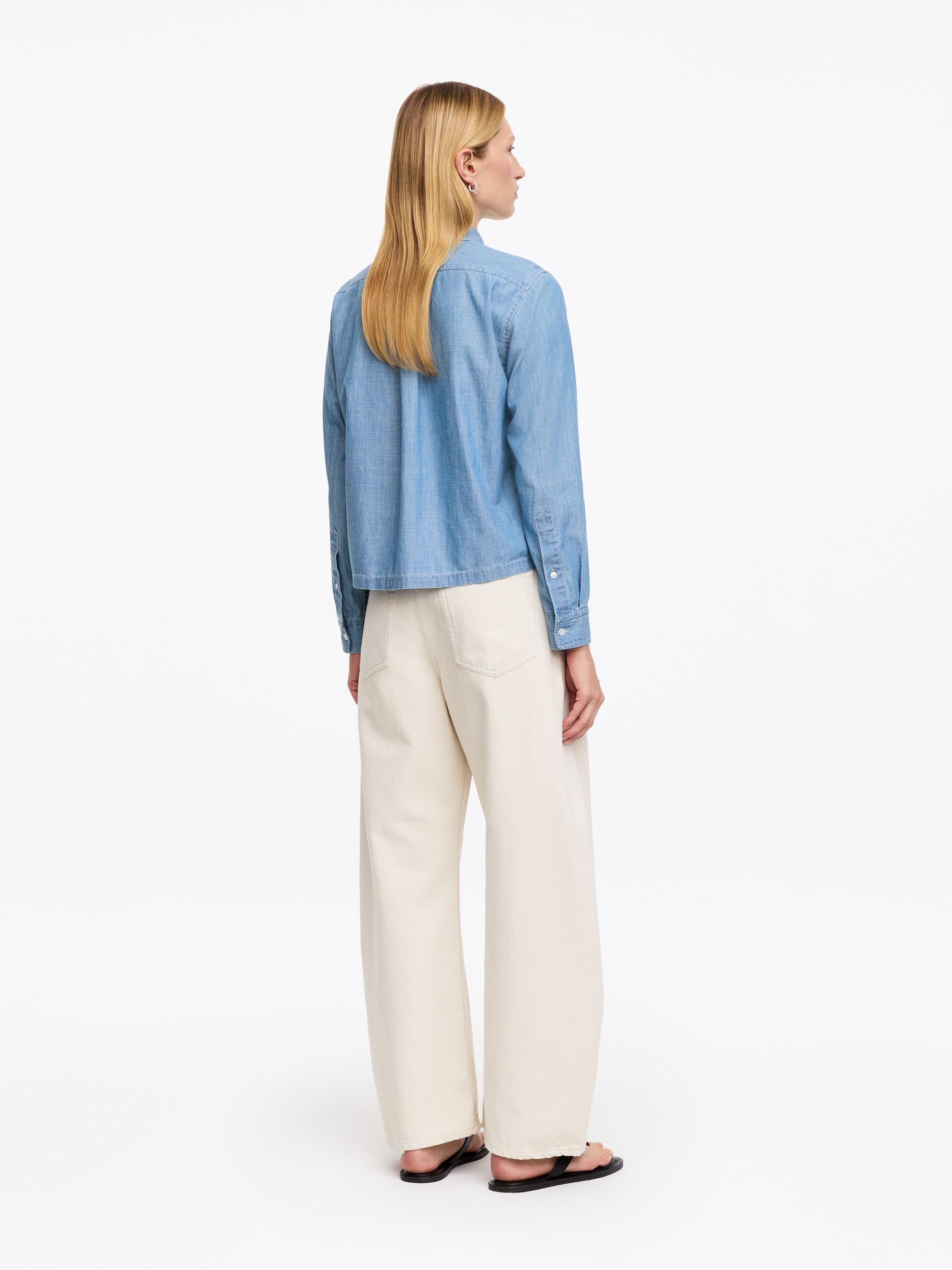 Hemd aus Baumwoll-Chambray - Hellblau - Regular Fit - women - StillMedia/Lookbook - 2