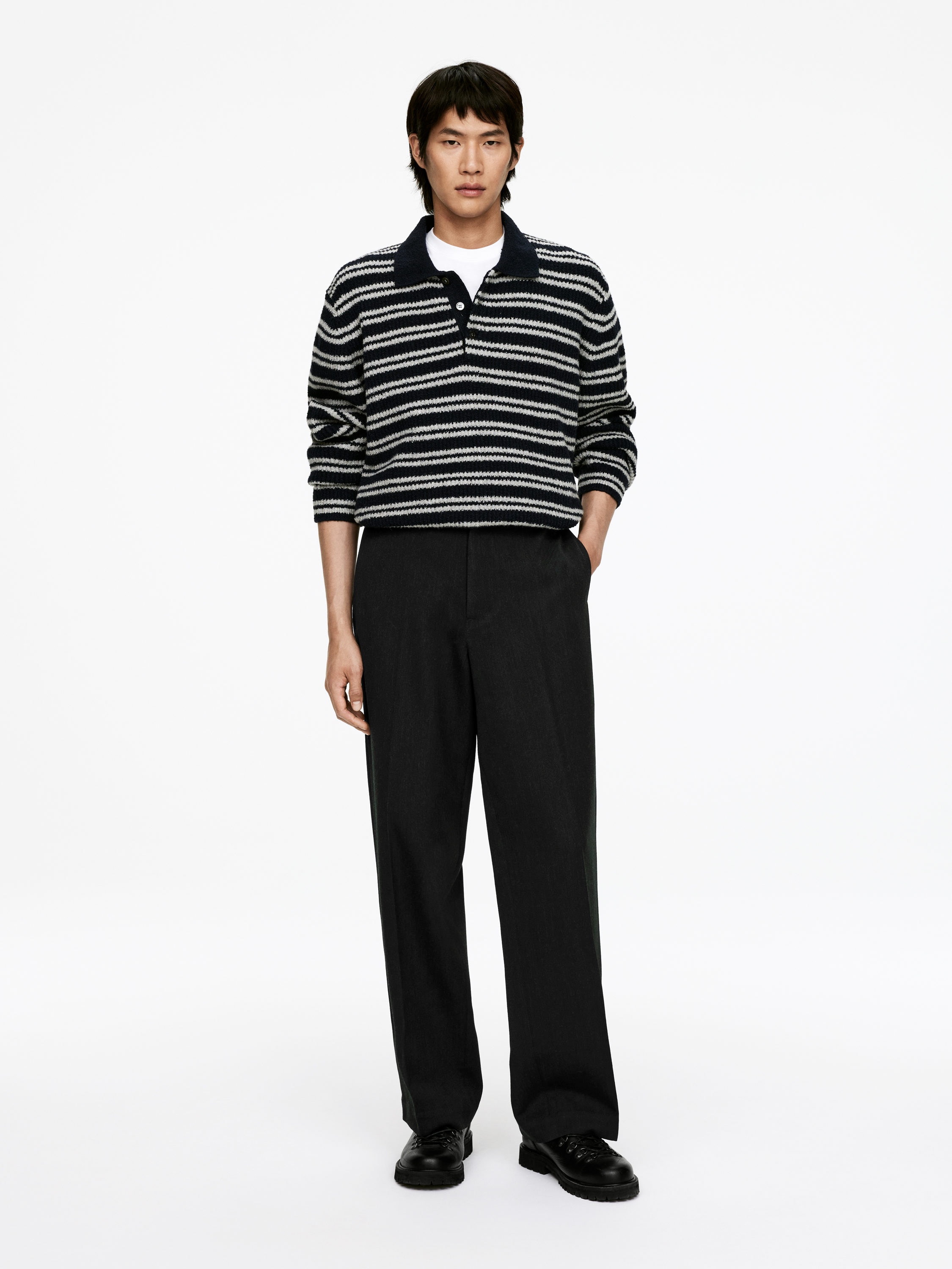 Loose Fit Wool Trousers - Dark Grey - Loose fit - Men - StillMedia/Lookbook - 4