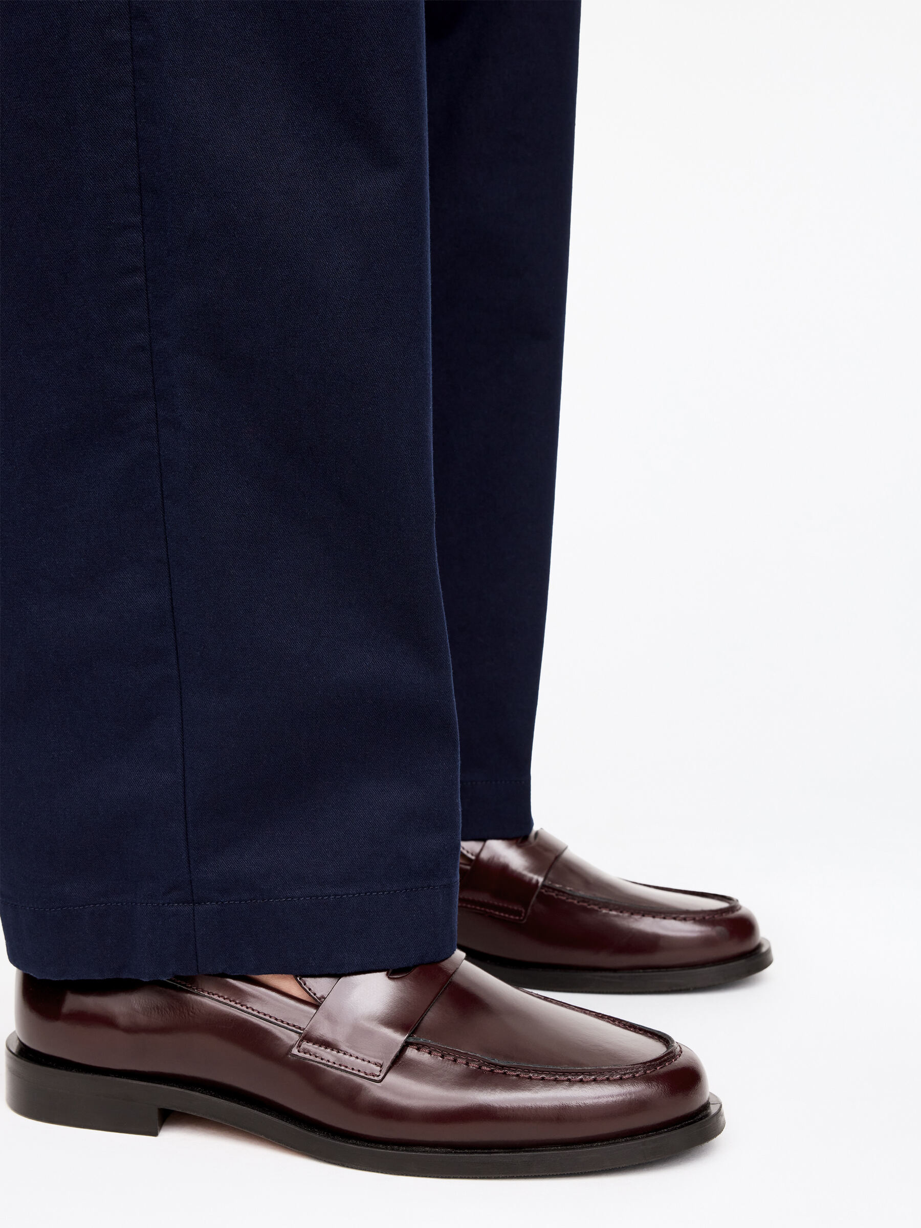 Skórzane mokasyny - Ciemnoczerwony - Men - StillMedia/Lookbook - 5