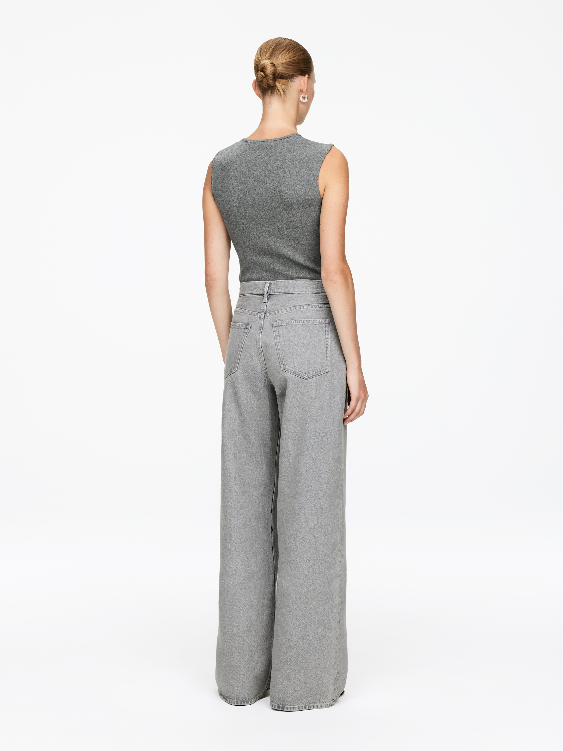 Größeres Bild anzeigen: CLOUD Loose Jeans mit weitem Bein - Grau - Ladies | H&M AT 3