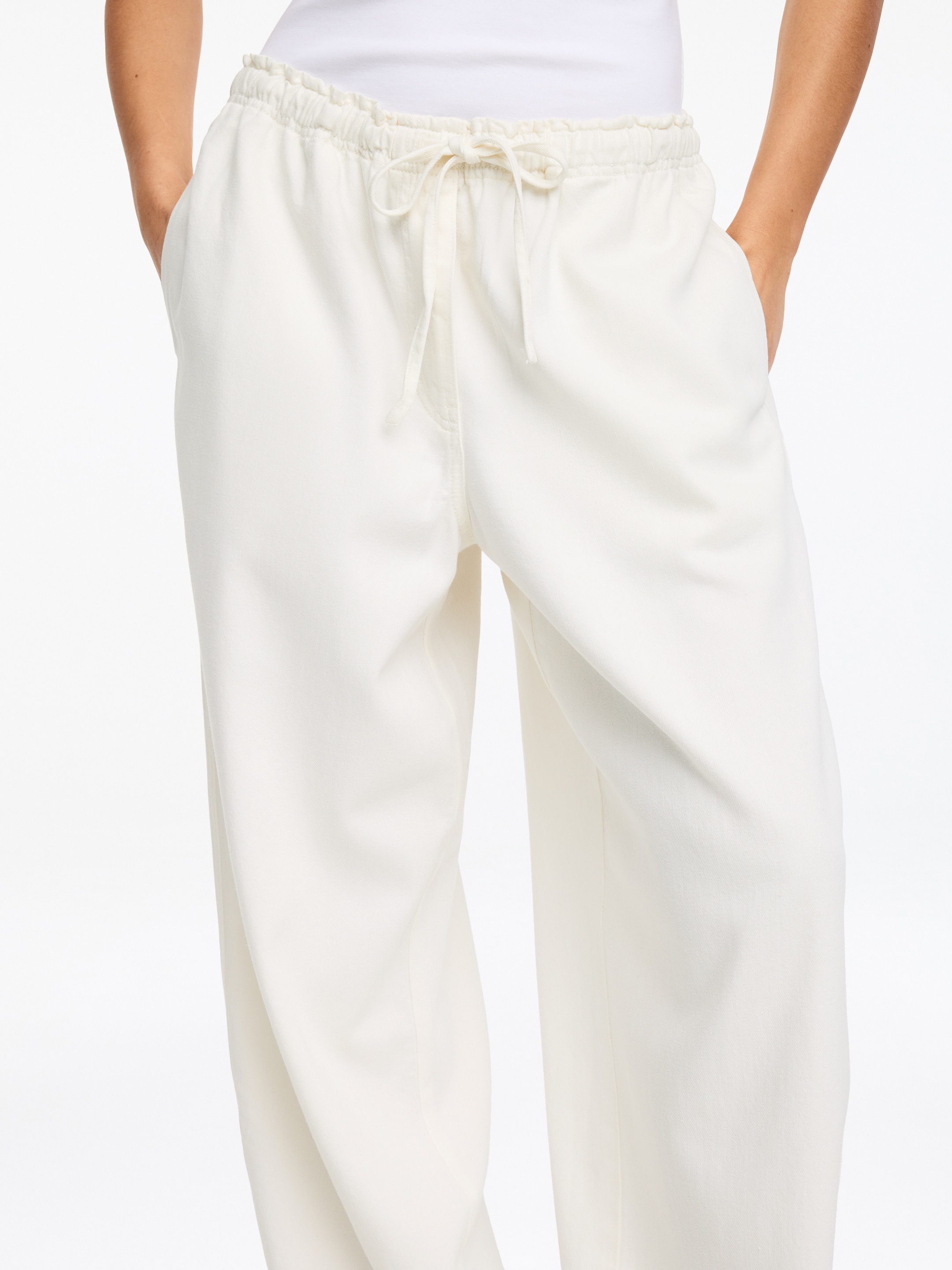 Pull-on-Jeans - Cremeweiß - Regular Fit - Damen - StillMedia/Lookbook - 5