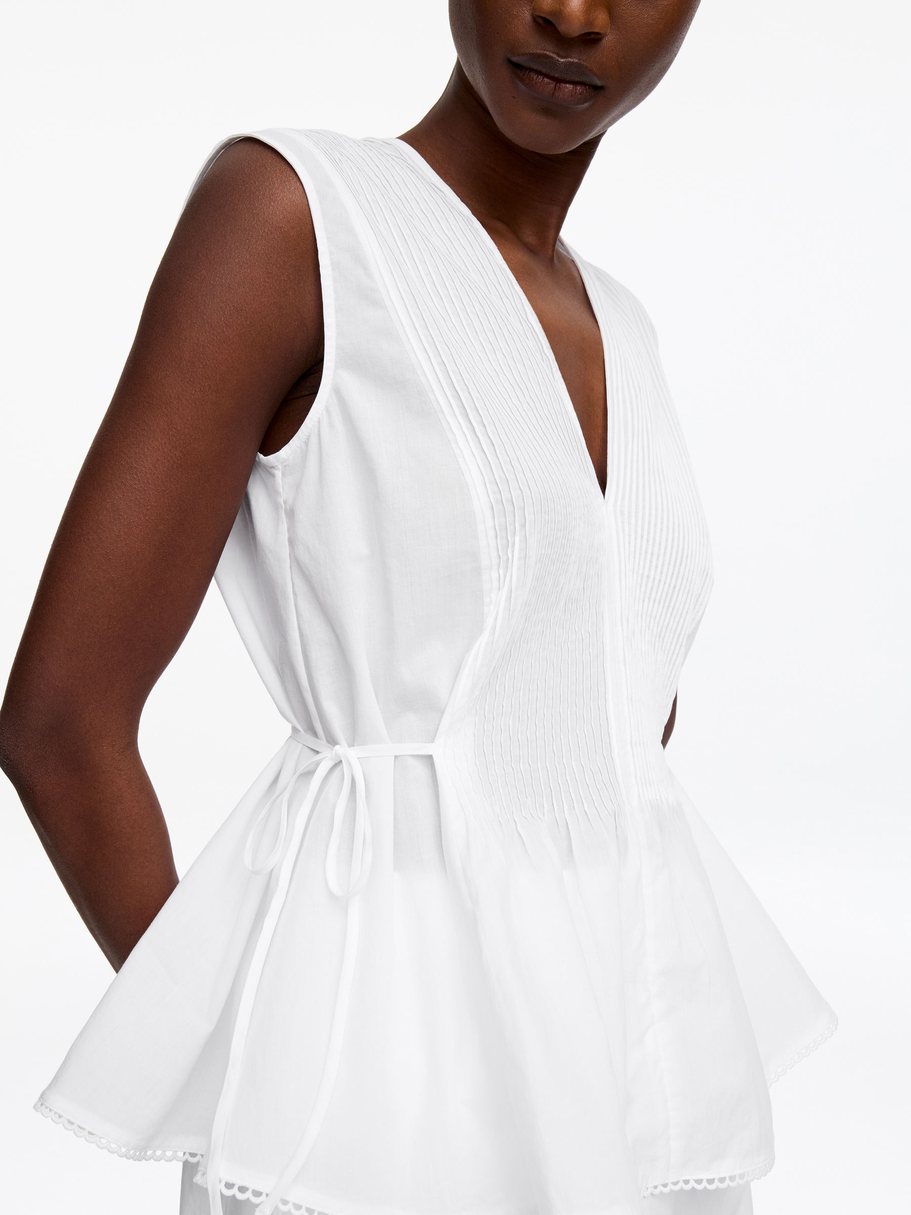 Pintuck Top - White - Regular fit - Women - StillMedia/Lookbook - 2