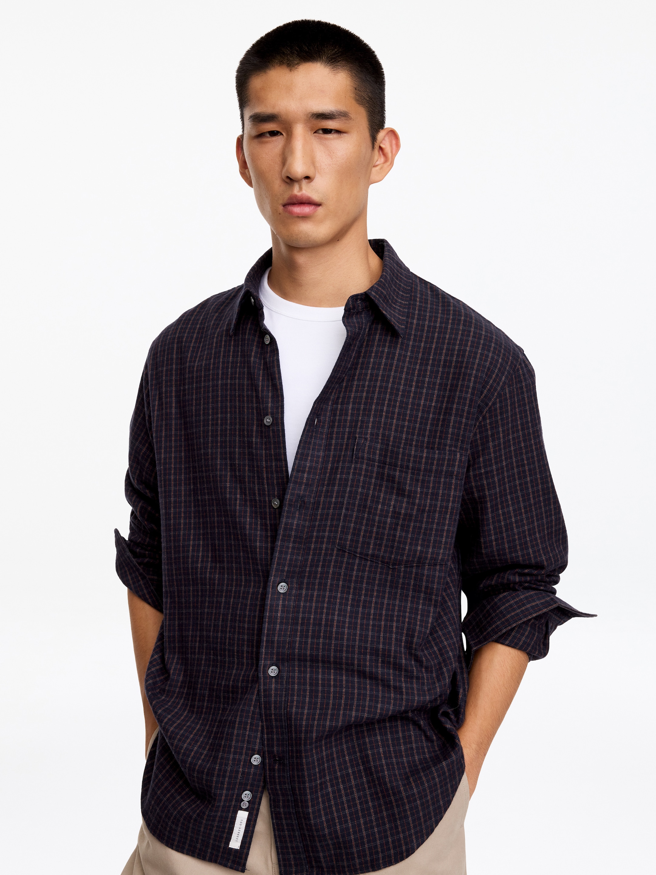 Brushed Flannel Shirt - Checked/Dark Navy - Relaxed fit - men - StillMedia/Lookbook - 4