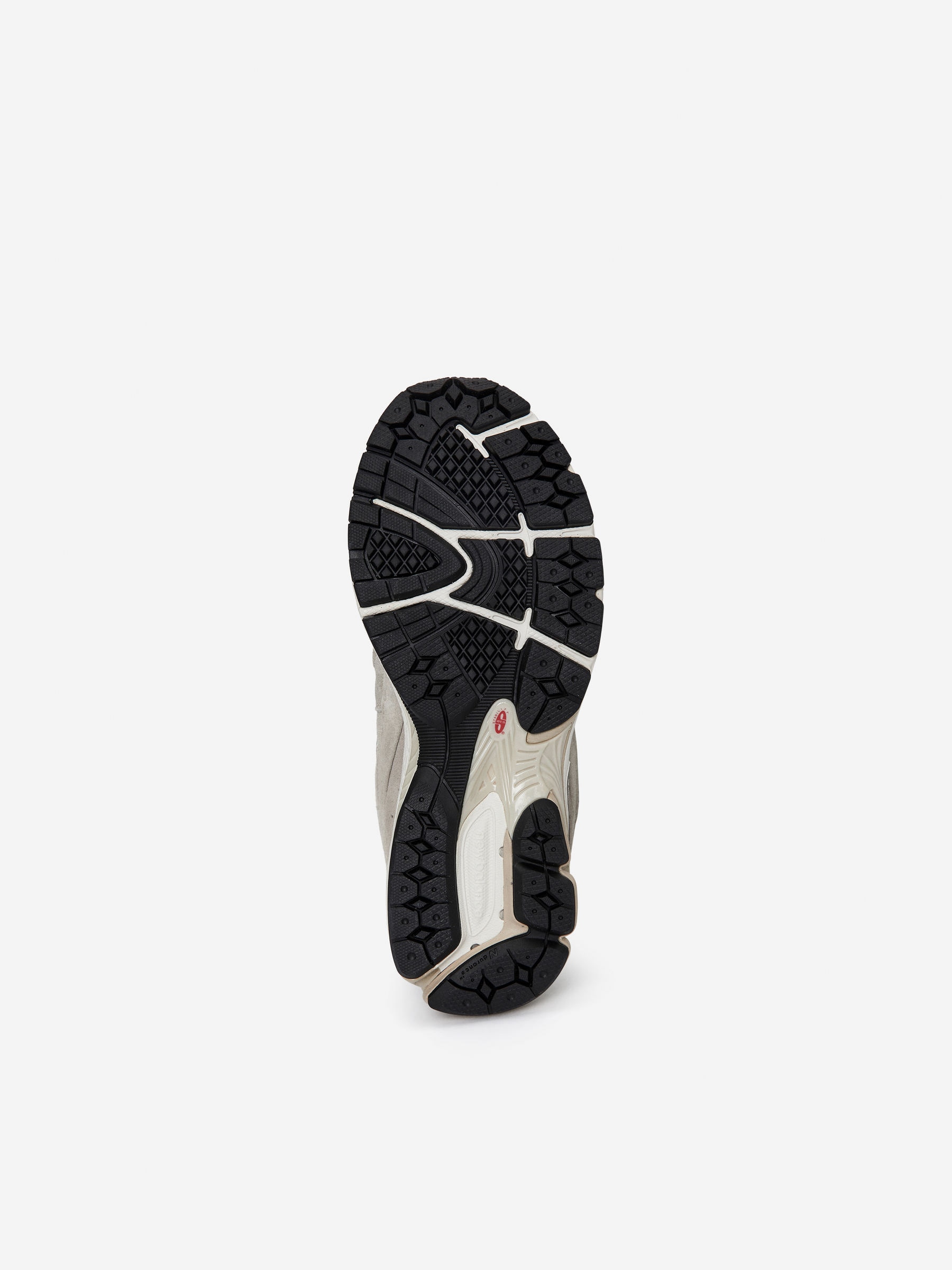 New Balance 2002R Trainers - Beige - Women - StillMedia/DescriptiveStillLife - 4