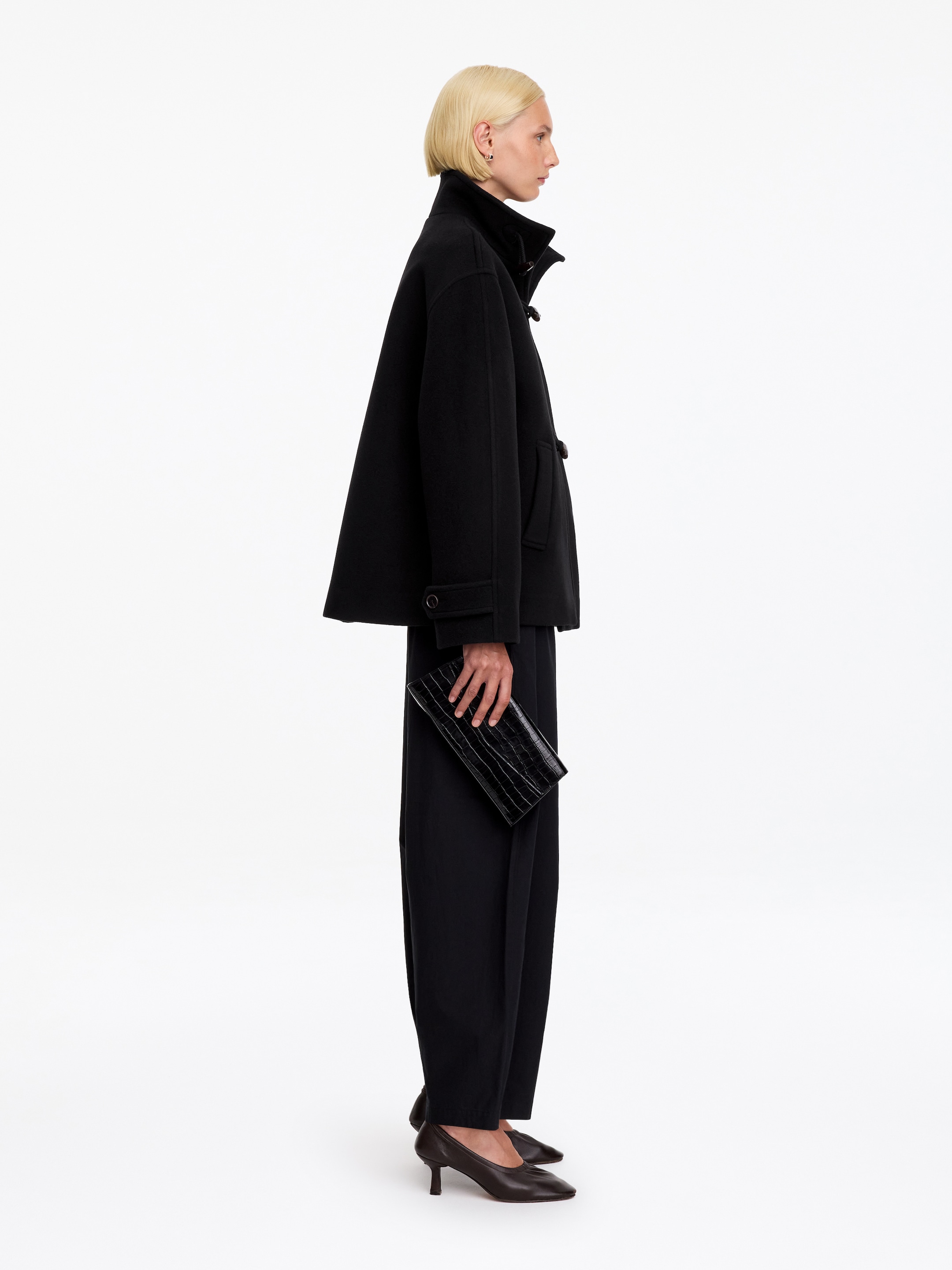 Chaqueta corta de paño grueso en mezcla de lana - Negro - Corte estándar - women - StillMedia/Lookbook - 5