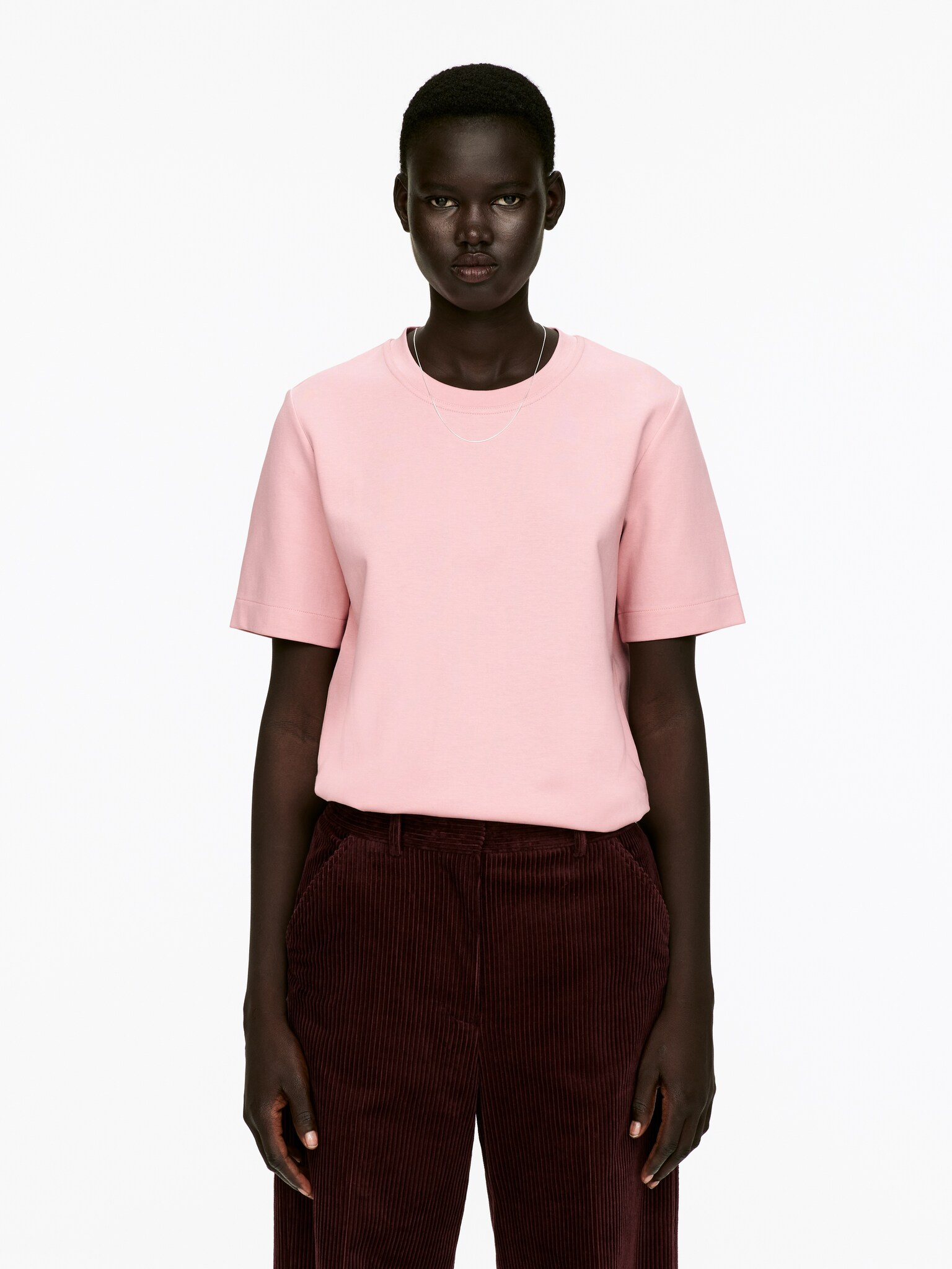 PEARL T-shirt van zware kwaliteit - Roze/Bordeauxrood/Taupe/Grijs gemêleerd/Zwart/Donkerbruin/Wit/Donkerblauw