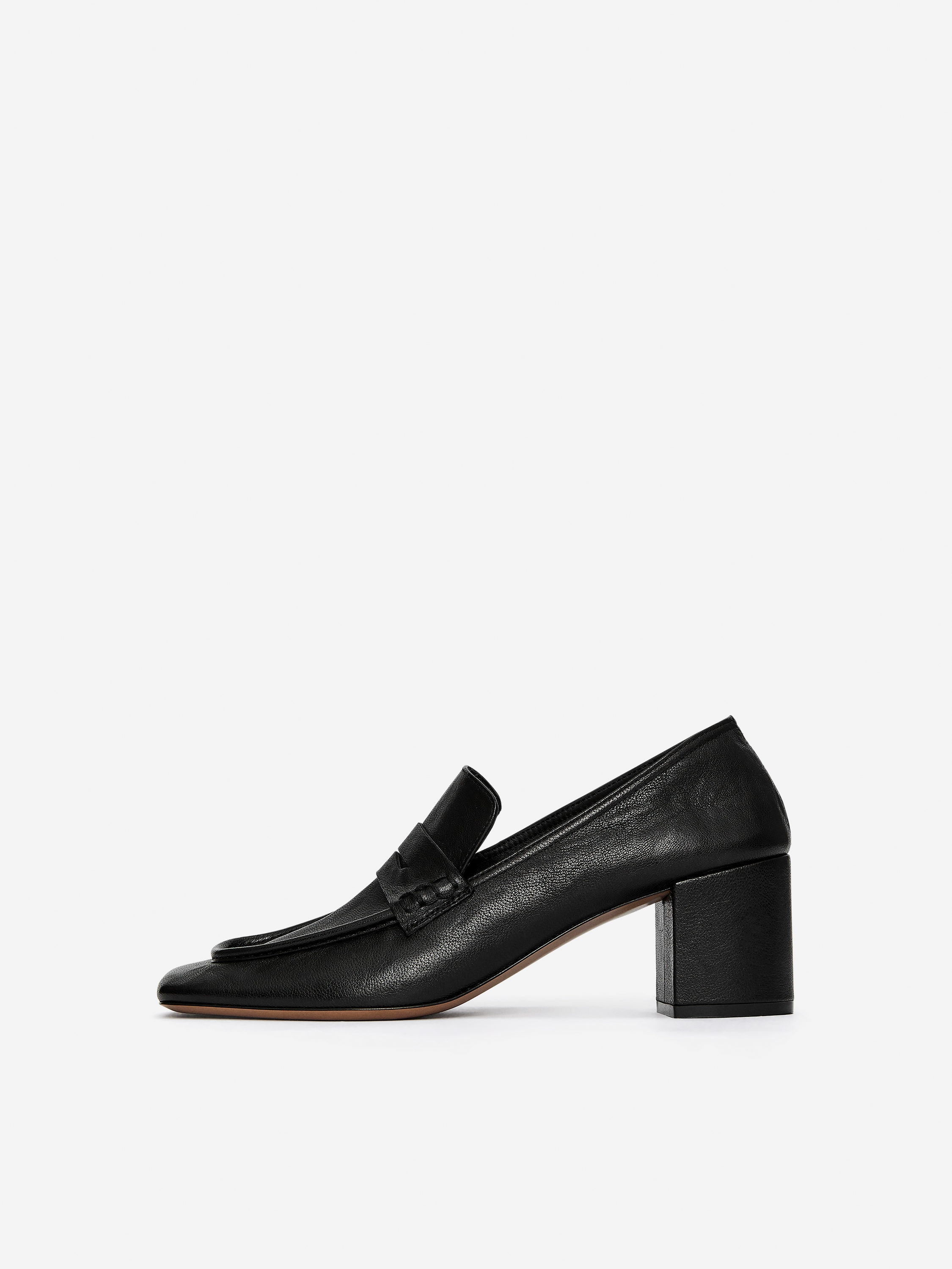 Heeled Leather Loafers - Black - Women - StillMedia/DescriptiveStillLife - 3