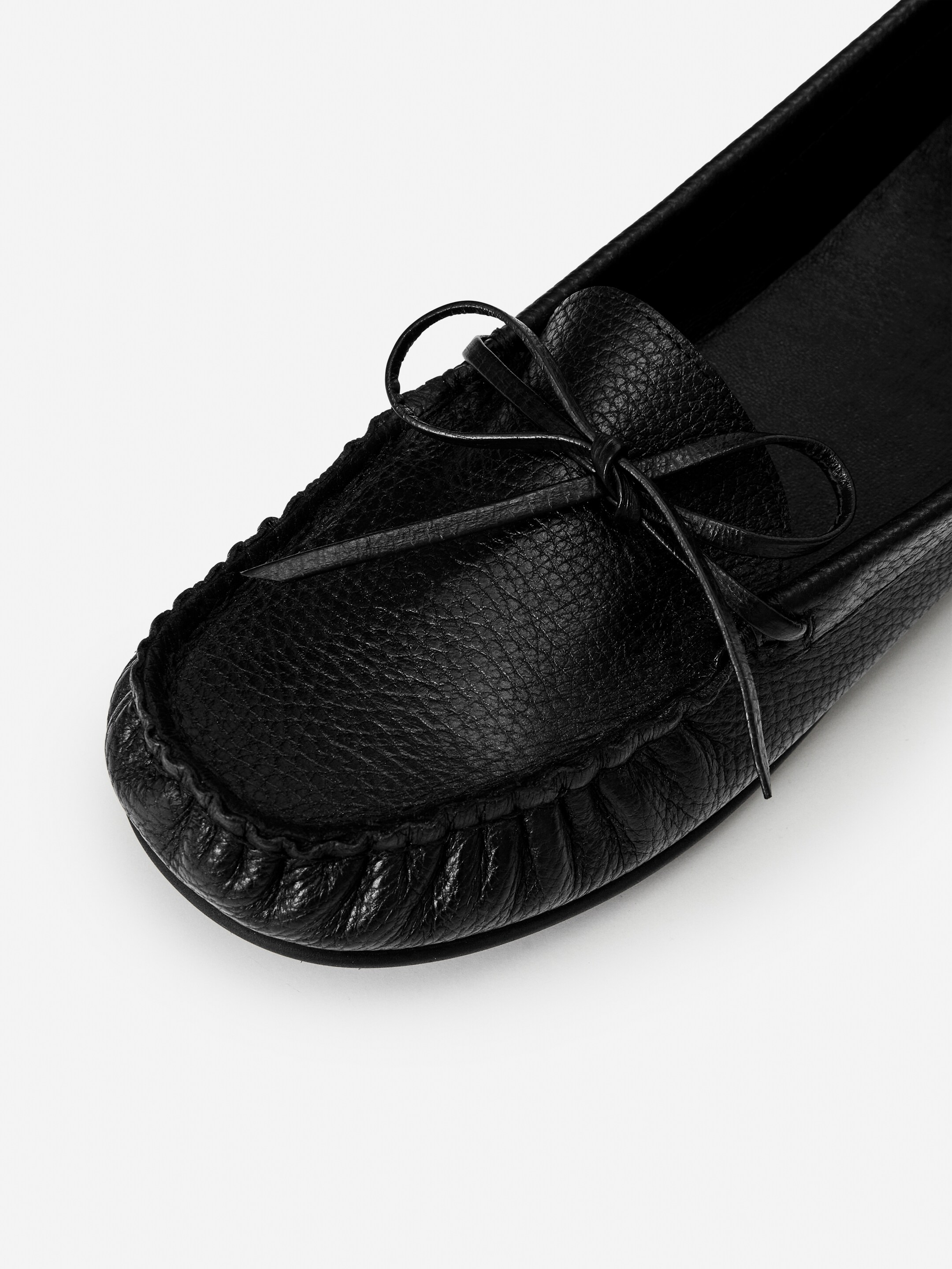 Moccasin Leather Loafers - Black - Women - StillMedia/DescriptiveDetail - 10