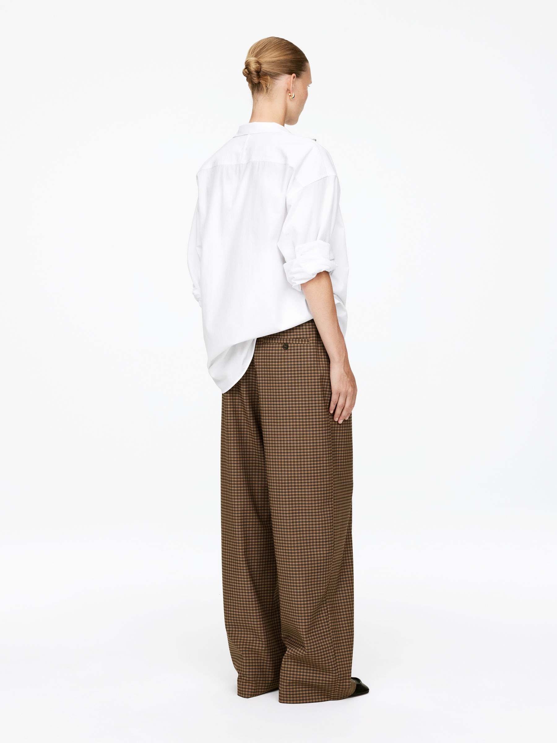 Elastic Waist Trousers - Brown - Relaxed fit - Women - StillMedia/Lookbook - 4