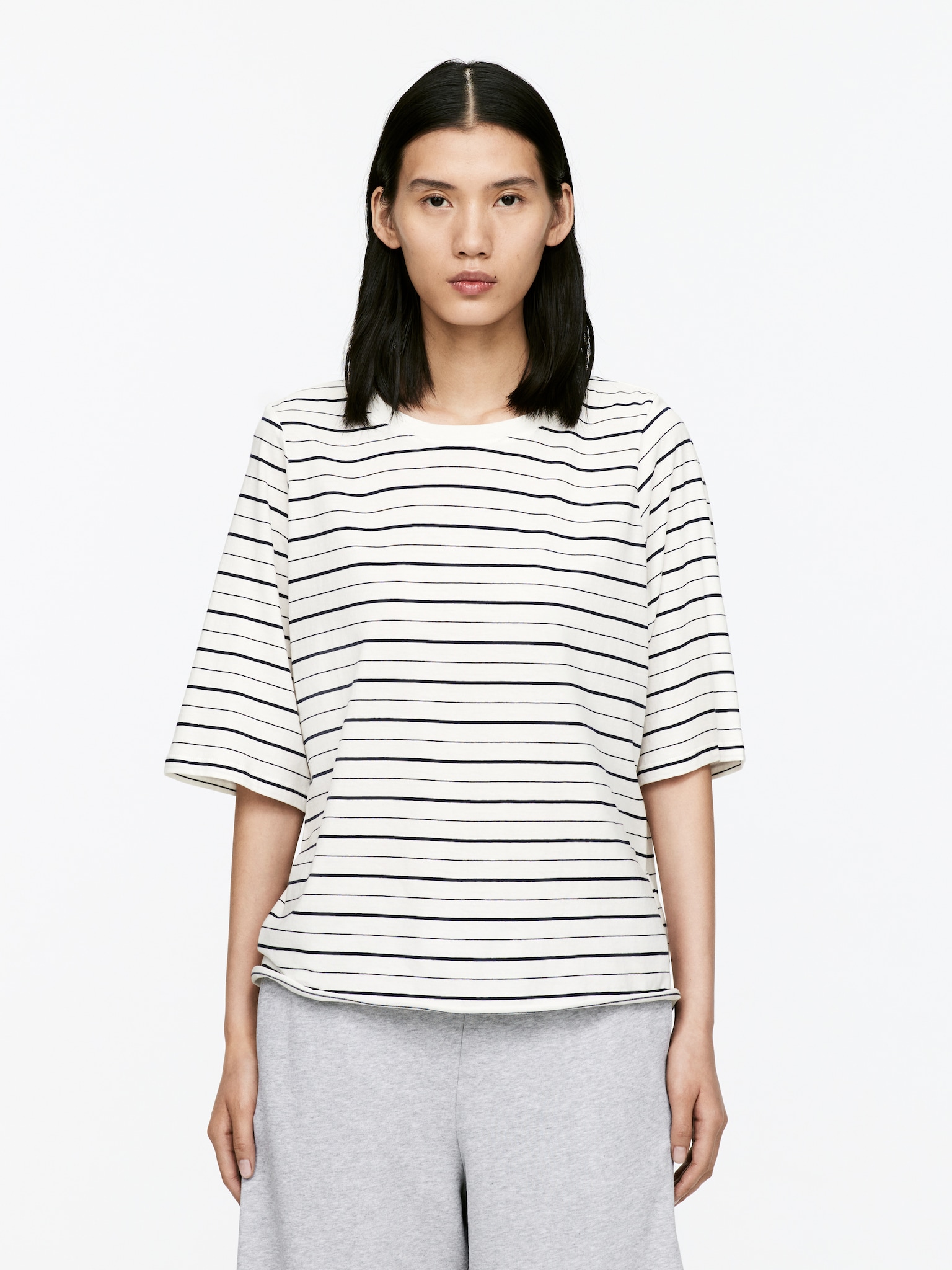 Padavé bavlnené tričko - Off White/Čierna/Sivý melír