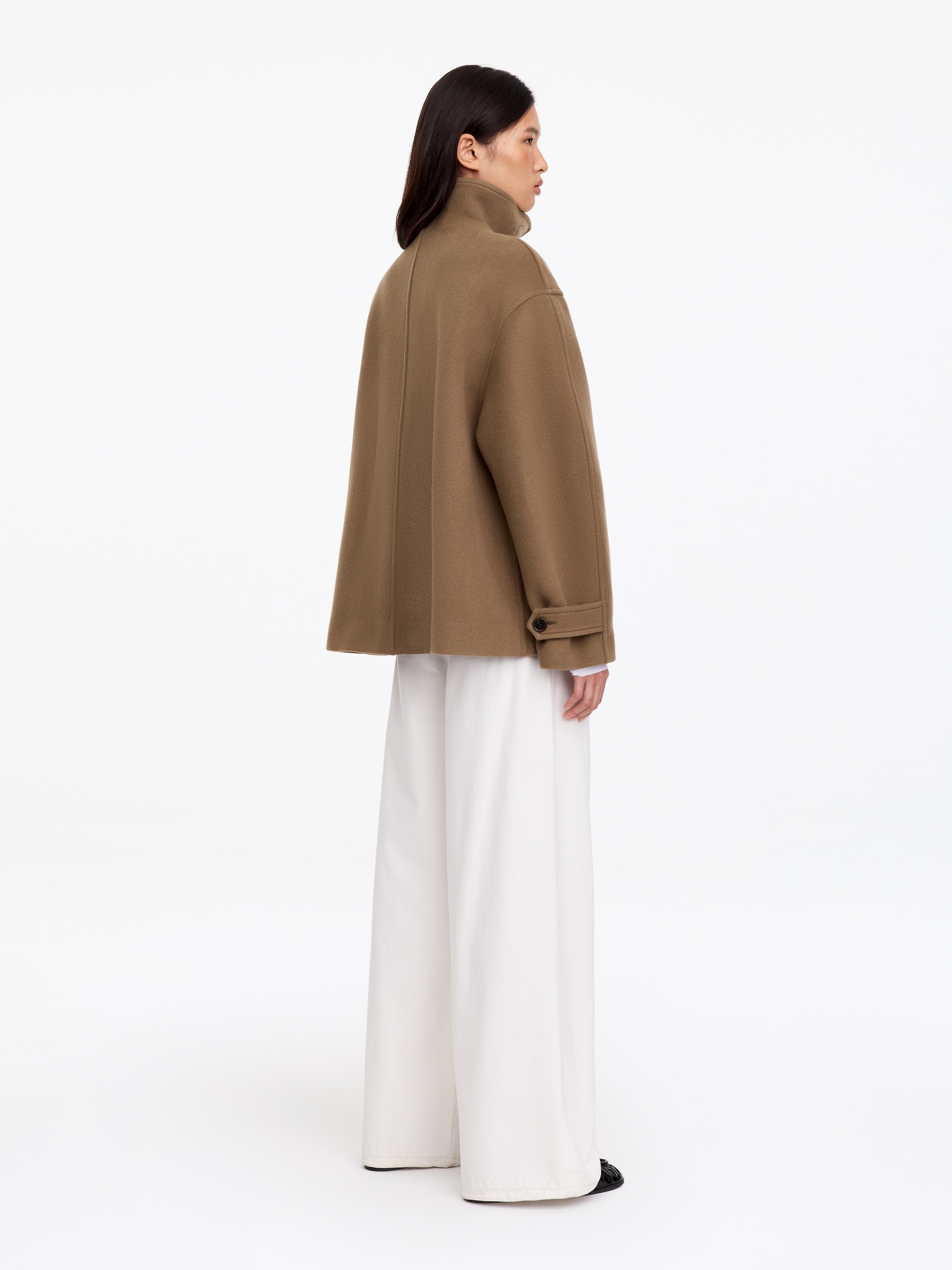 Chaqueta corta de paño grueso en mezcla de lana - Topo oscuro - Corte estándar - women - StillMedia/Lookbook - 4