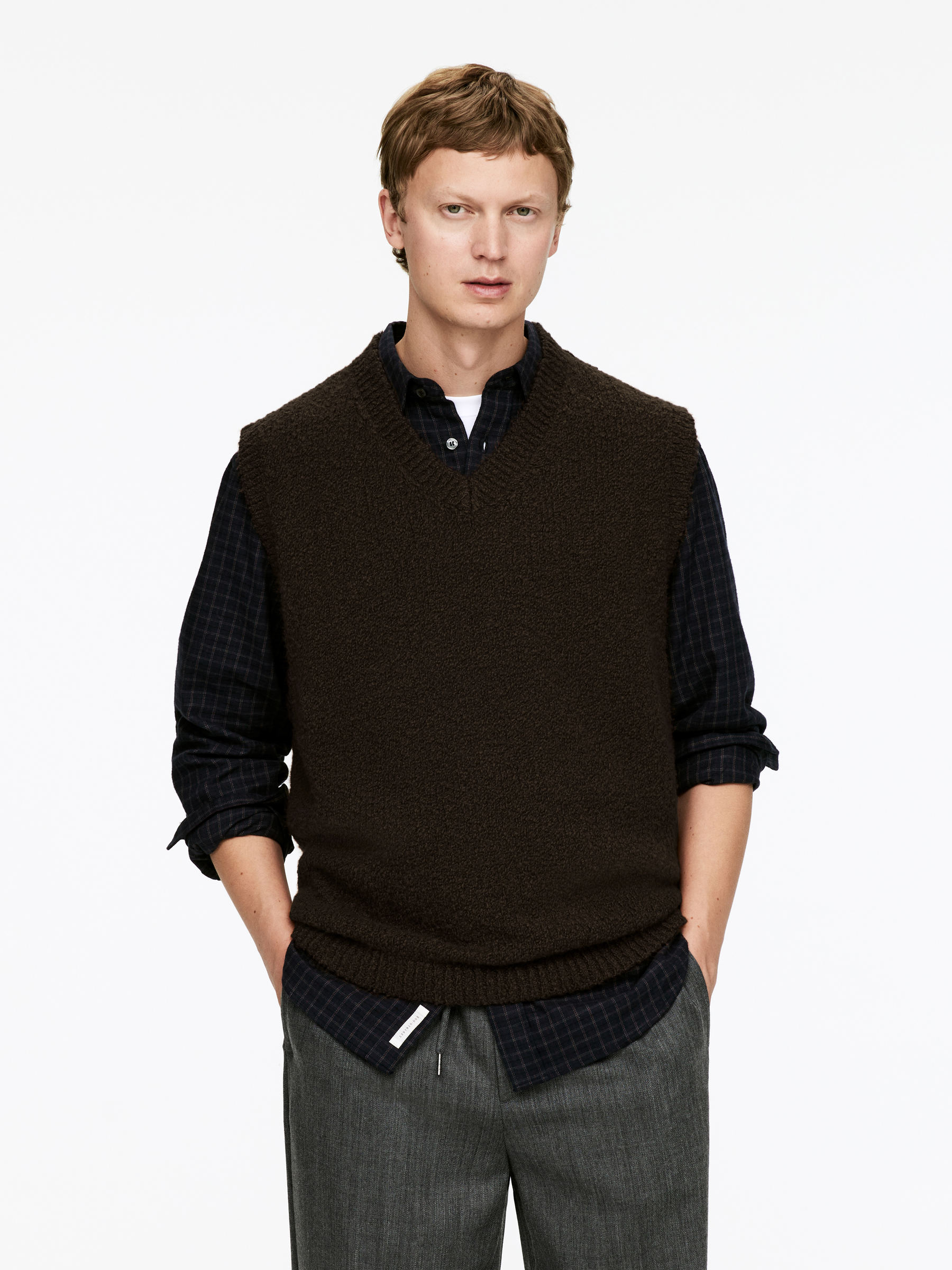 Bouclé-Pullunder mit V-Ausschnitt - Braun - Regular Fit - Herren - StillMedia/Lookbook - 5