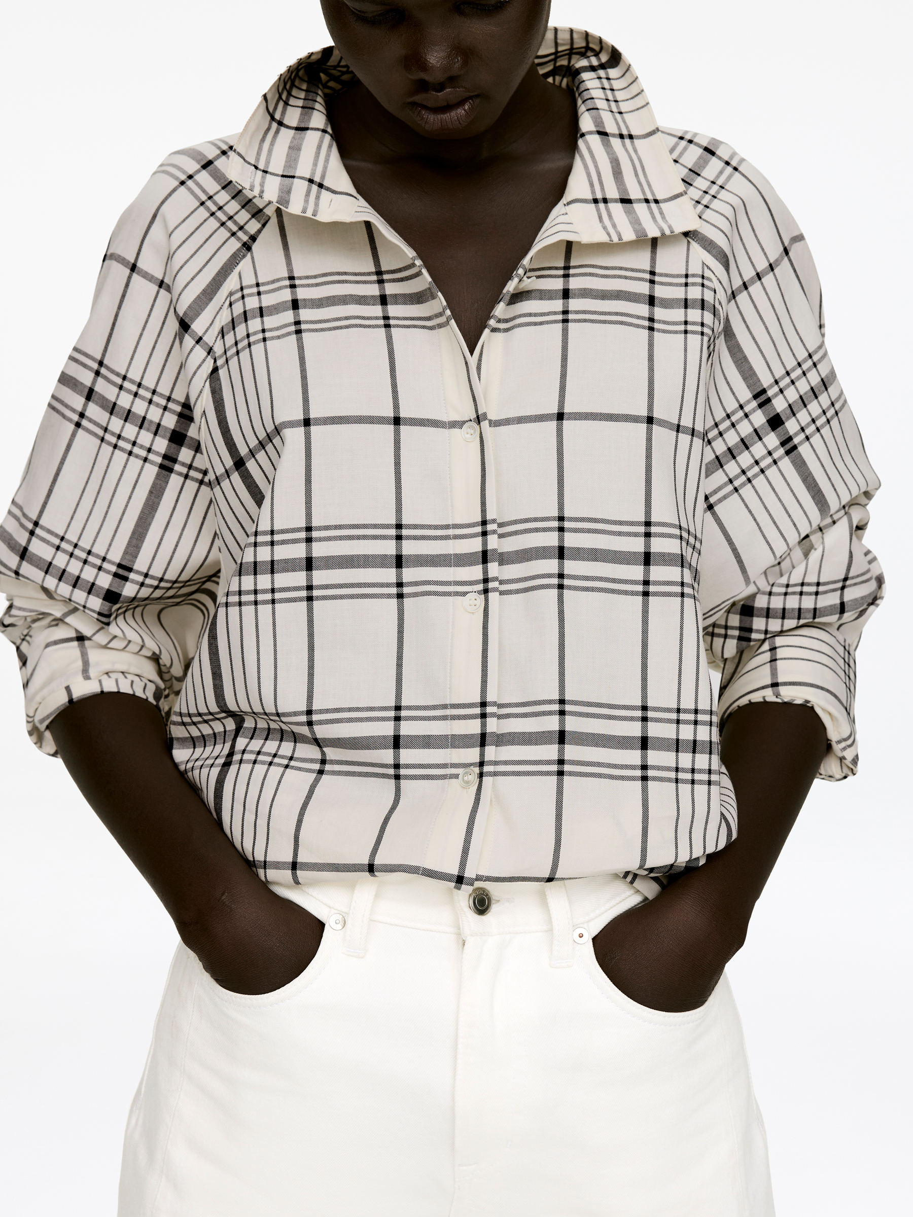 Funnel-Neck Shirt - White/Black - Regular fit - Women - StillMedia/Lookbook - 3