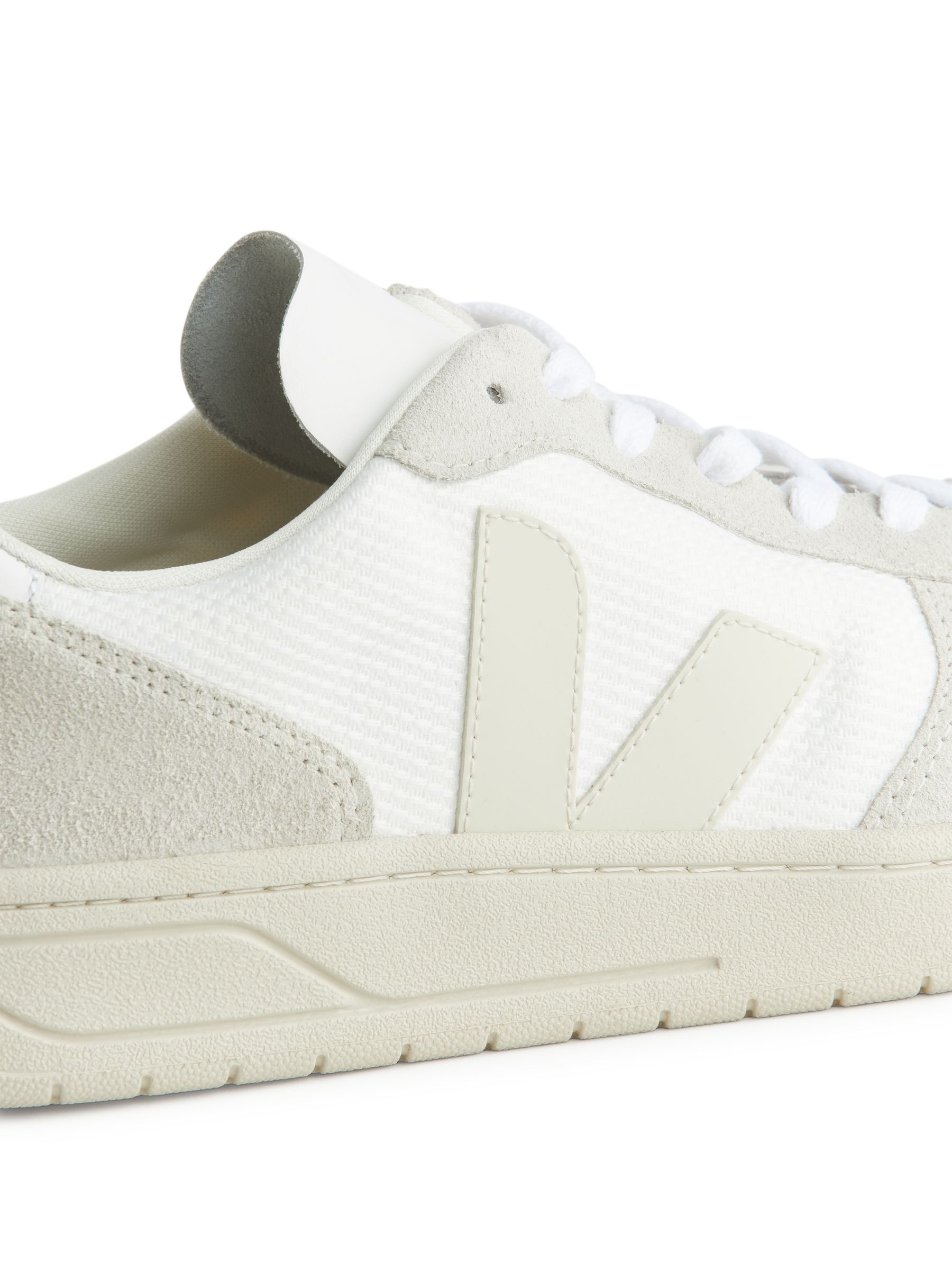 Veja V-10 B-Mesh Trainers - White - Men - StillMedia/DescriptiveDetail - 4