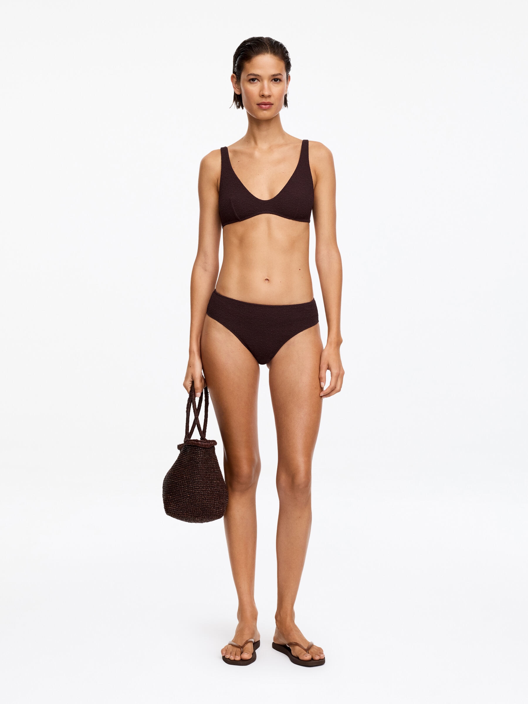 V-Neck Bikini Top - Brown - Women - StillMedia/Lookbook - 7