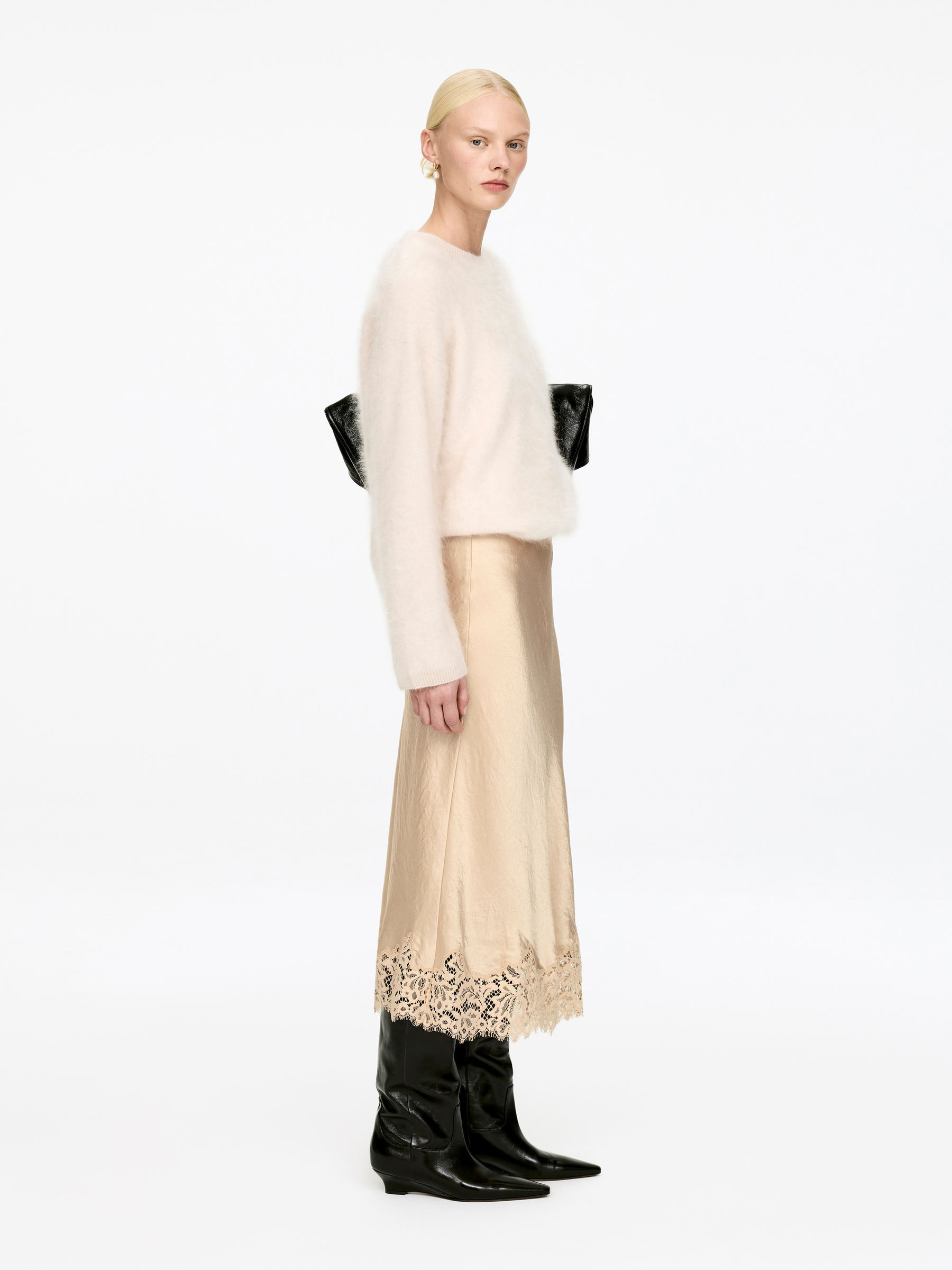 Lace-Detail Satin Skirt - Beige - Regular fit - Women - StillMedia/Lookbook - 6