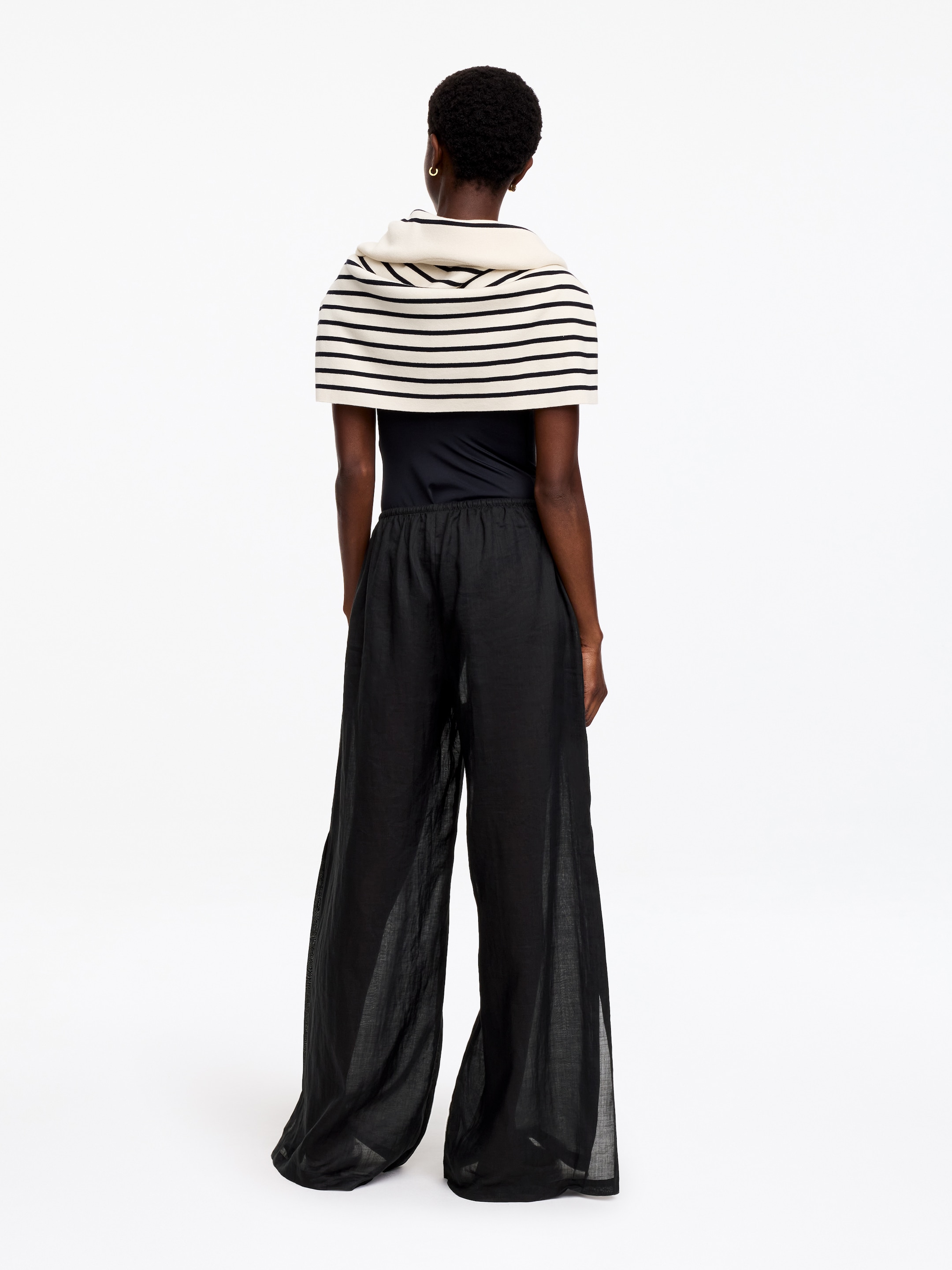 Ramie Drawstring Trousers - Black - Loose fit - Women - StillMedia/Lookbook - 9