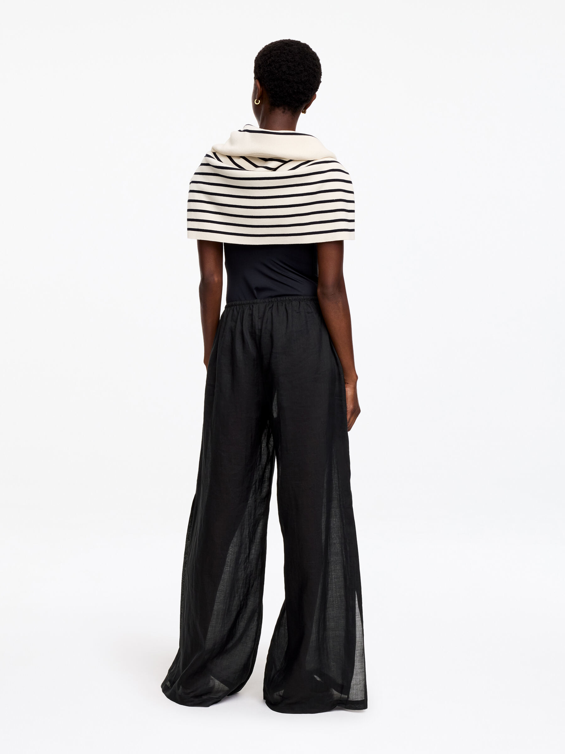 Pantalon en ramie avec cordon de serrage - Noir - Loose fit - Femme - StillMedia/Lookbook - 9