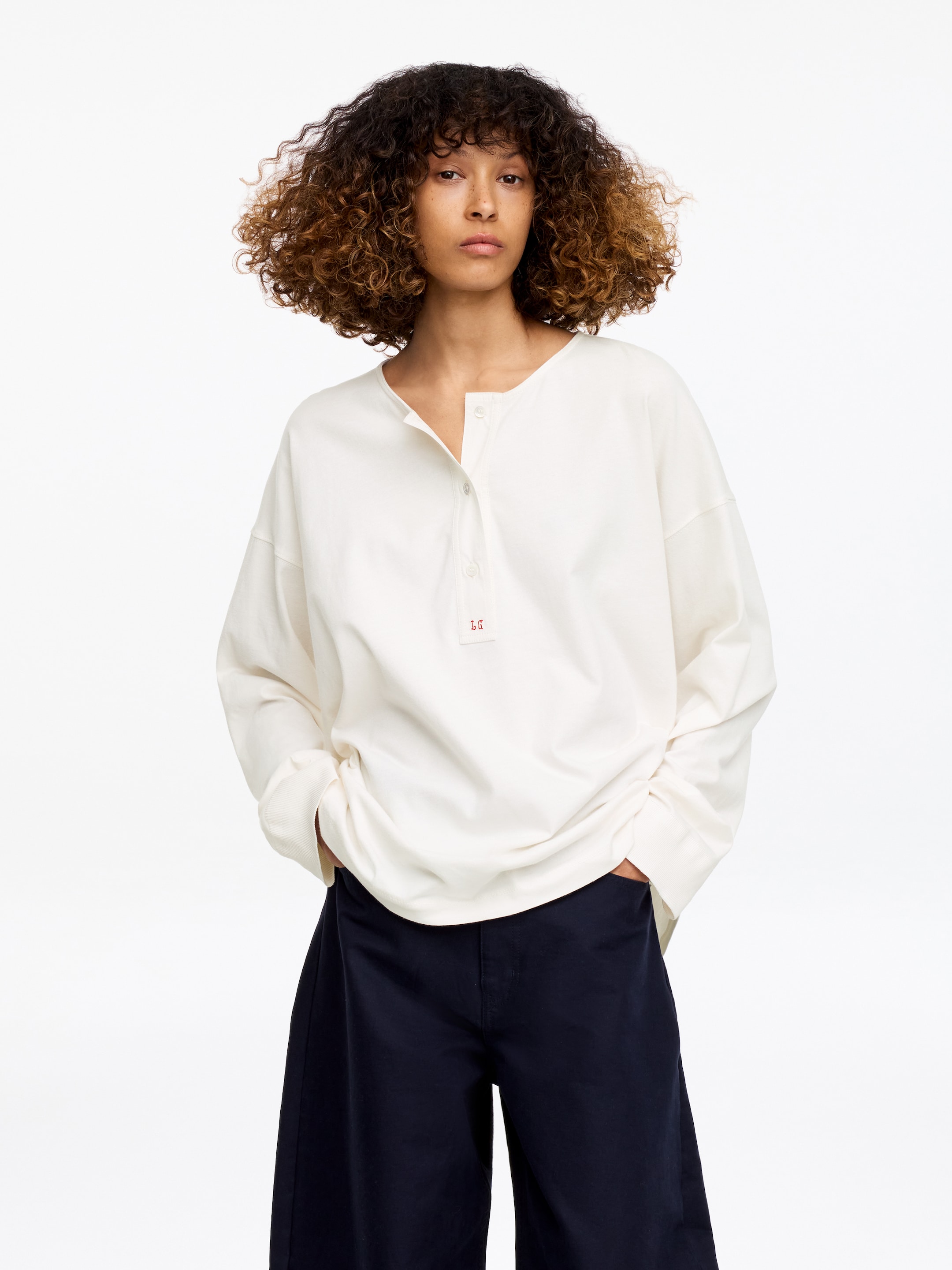 ARKET and Laila Gohar Monogram Henley - Off-White - Regular fit - Women - StillMedia/Lookbook - 3