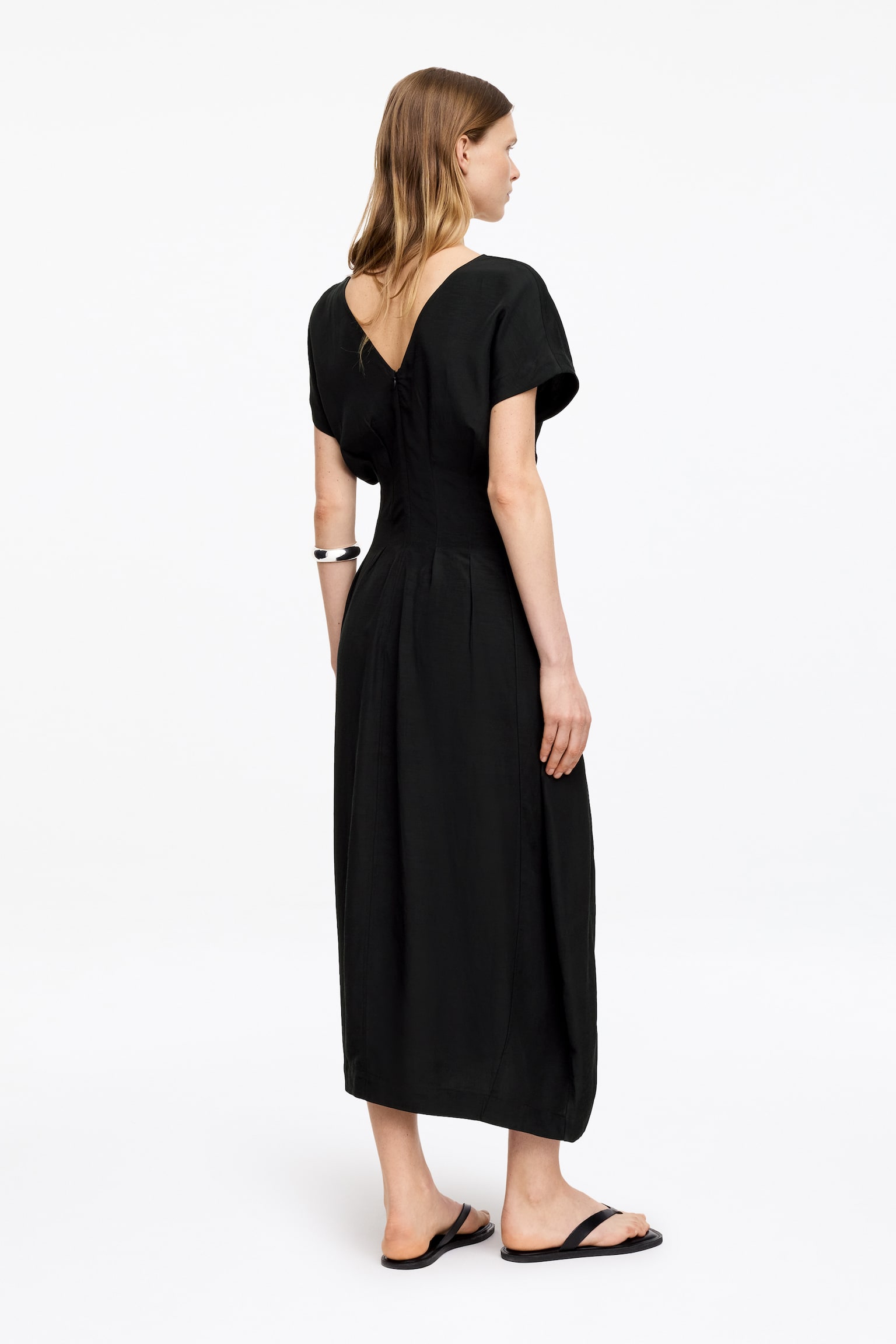 Robe à taille plissée et col en V - Noir - 5