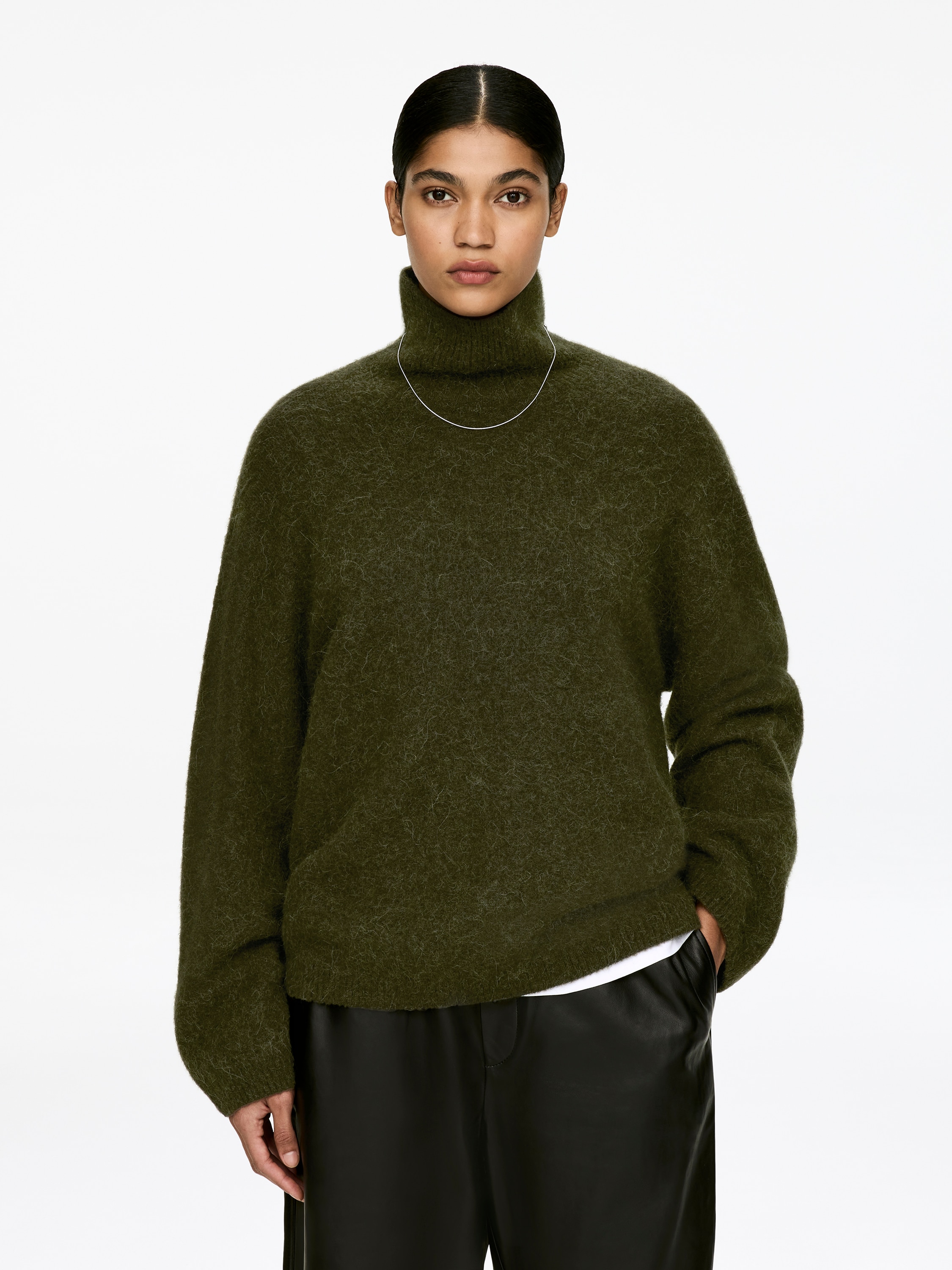 Roll-Neck Jumper - Tmavě zelená/Hnědá