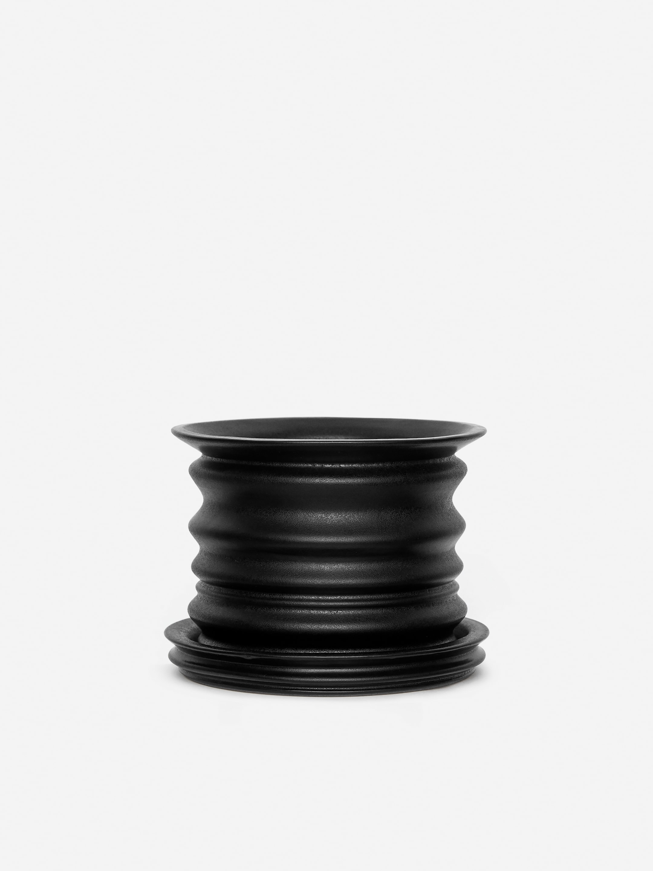 Ceramic Plant Pot 16 cm - Black - Homeware - StillMedia/DescriptiveStillLife - 3