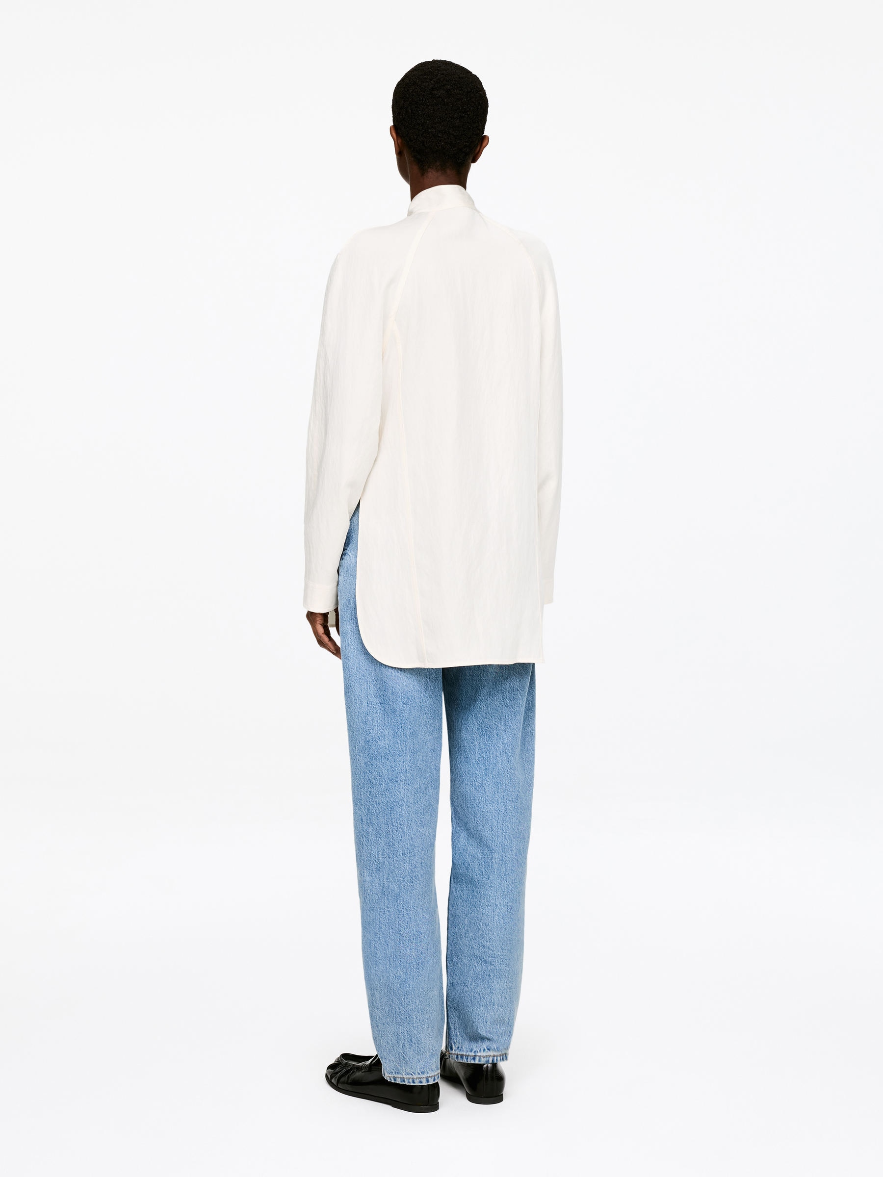 Relaxed Stand-Collar Shirt - White - Relaxed fit - Women - StillMedia/Lookbook - 5
