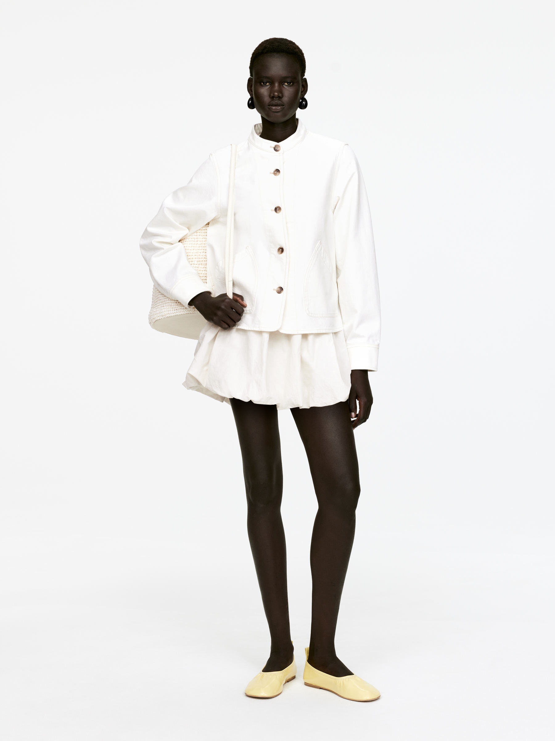 Denim Overshirt - Off White - Regular fit - Women - StillMedia/Lookbook - 6