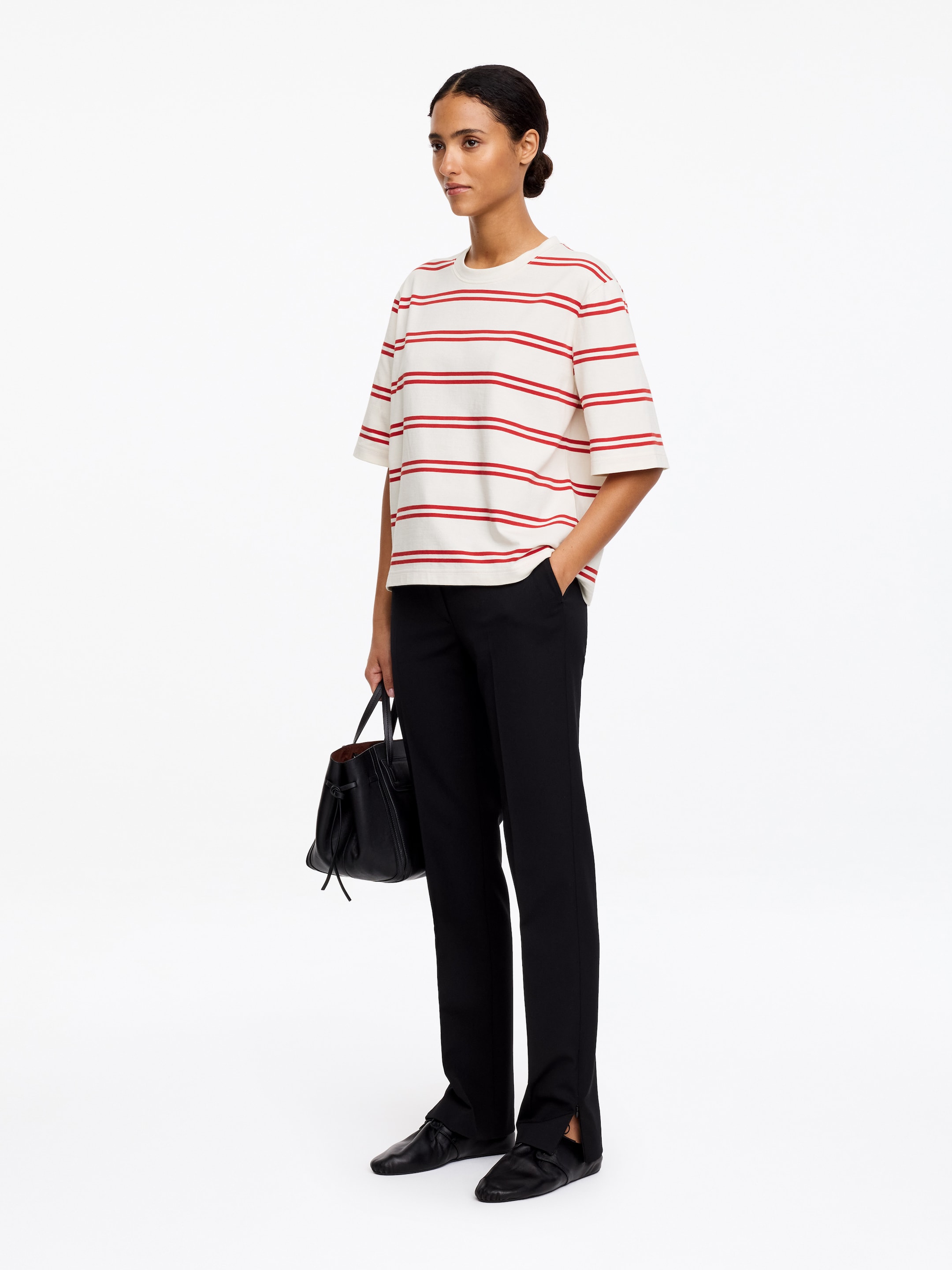 Kastiges Signature-T-Shirt - Rot/Cremeweiß - Relaxed Fit - Damen - StillMedia/Lookbook - 4