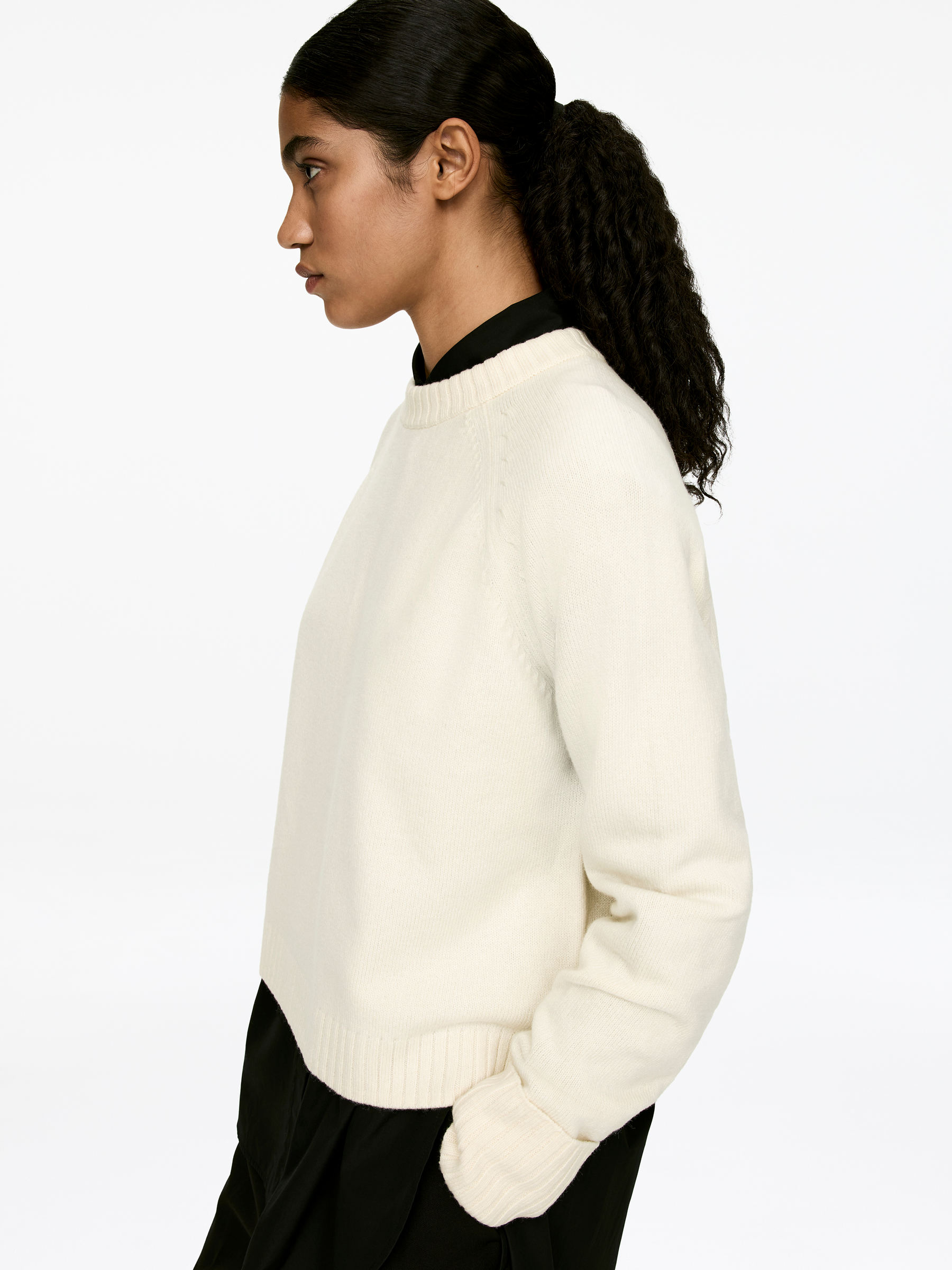 Pull en laine à poignets repliés - Blanc cassé - Regular fit - Femme - StillMedia/Lookbook - 3