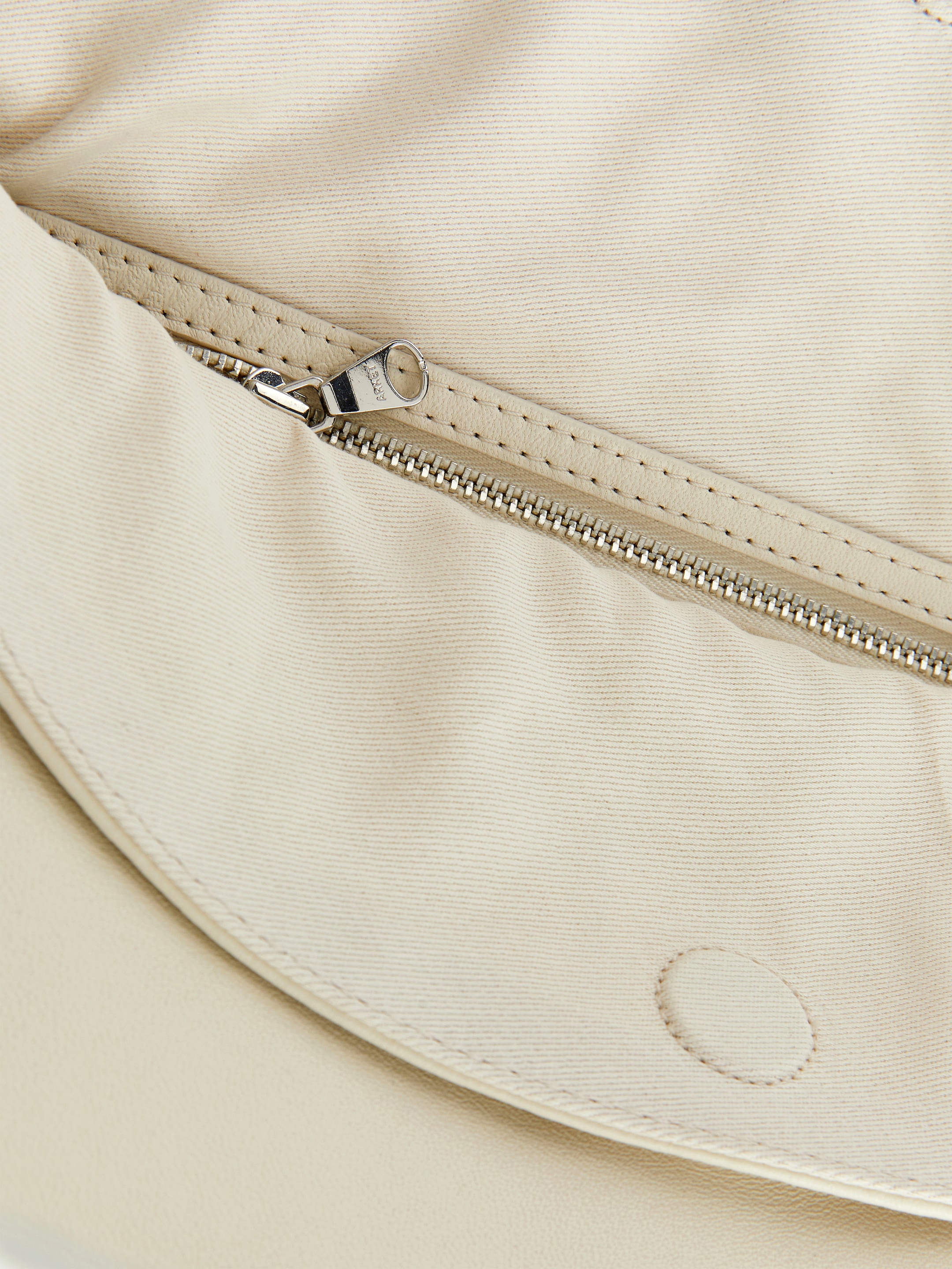 Rundad läderväska - Off-white - Women - StillMedia/DescriptiveDetail - 4
