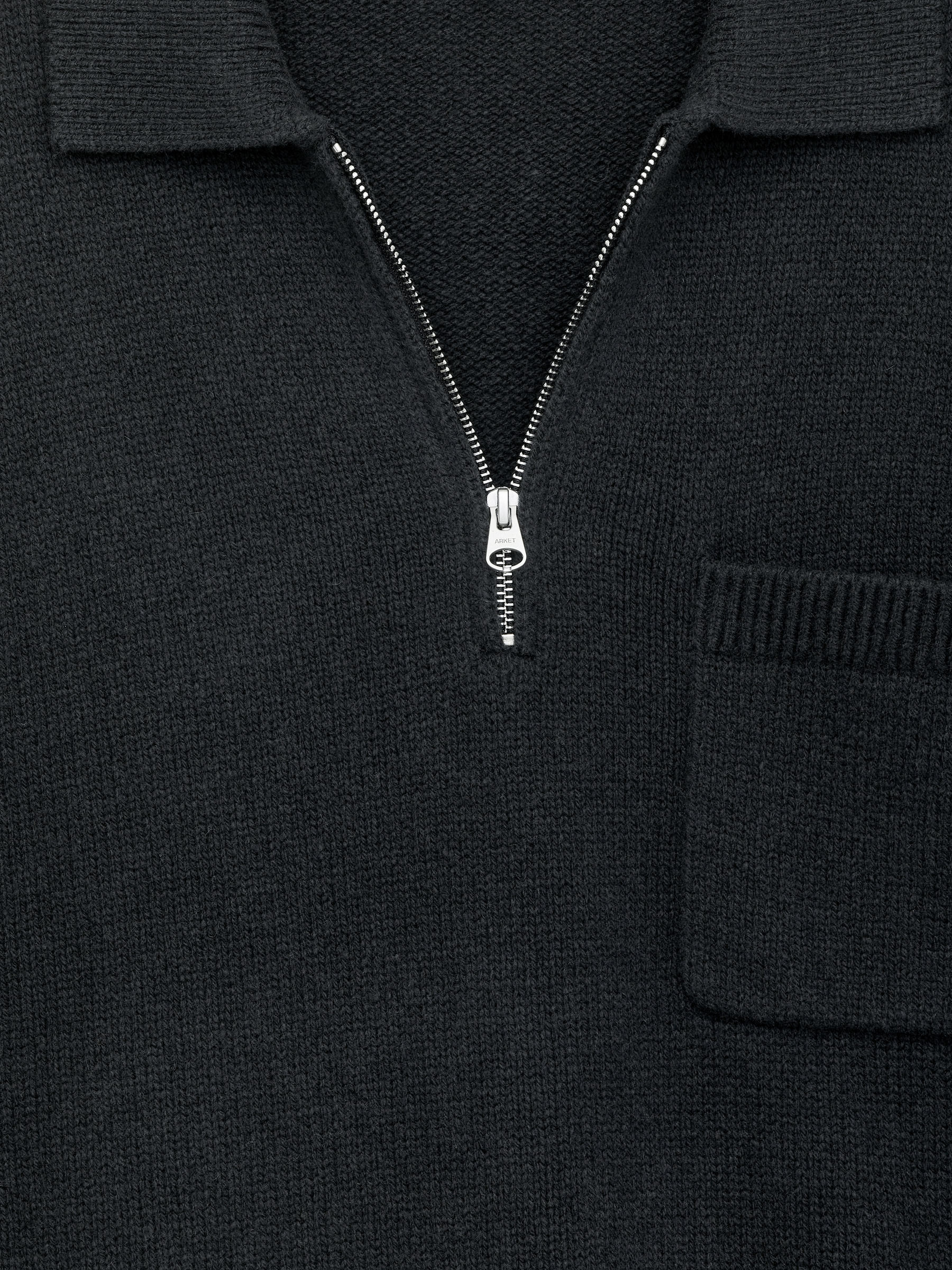 Knitted Wool Zip Polo Shirt - Black - Regular fit - Men - StillMedia/DescriptiveDetail - 1