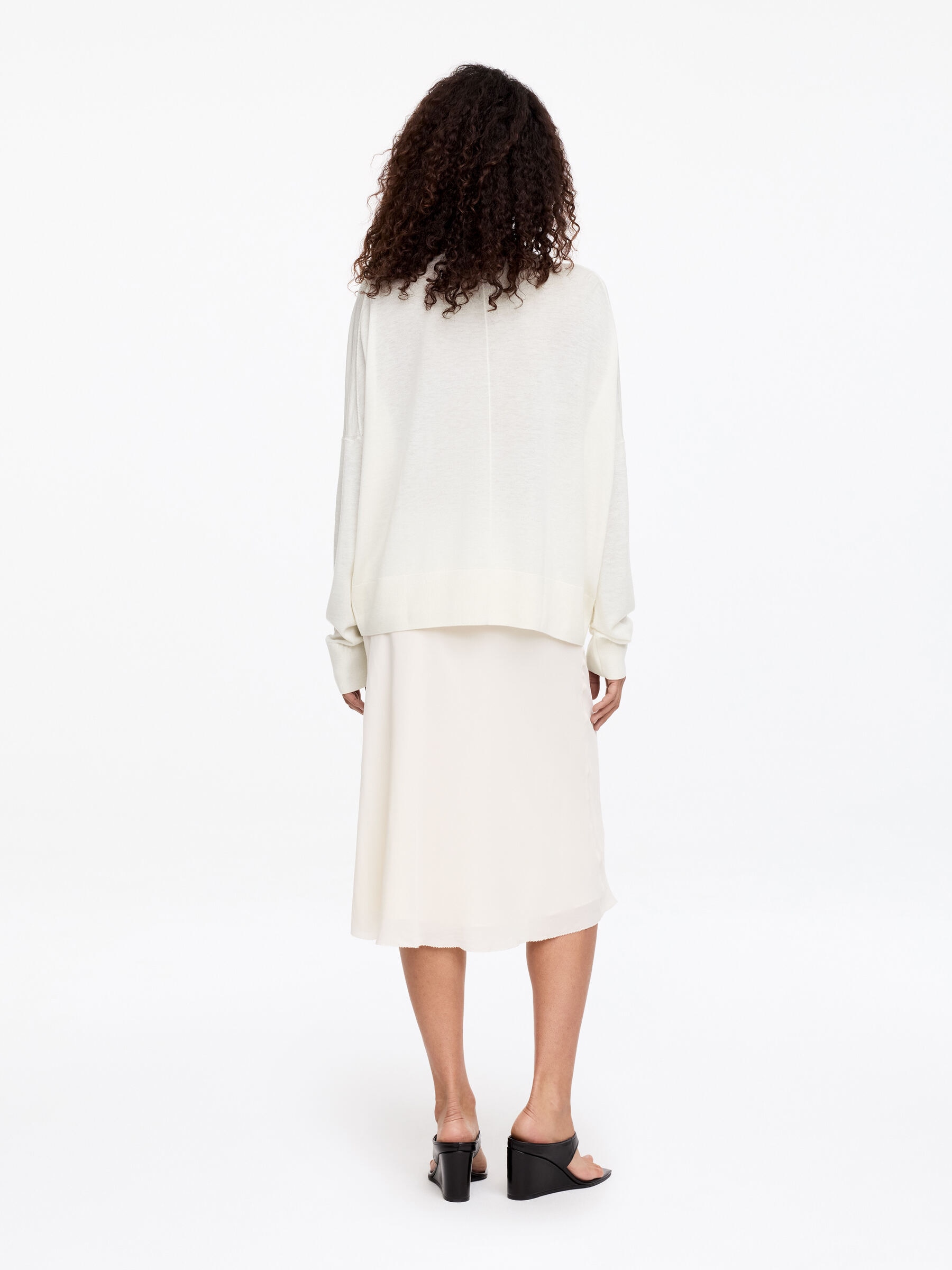 Wool-Lyocell Cardigan - Off White - Loose fit - Women - StillMedia/Lookbook - 3
