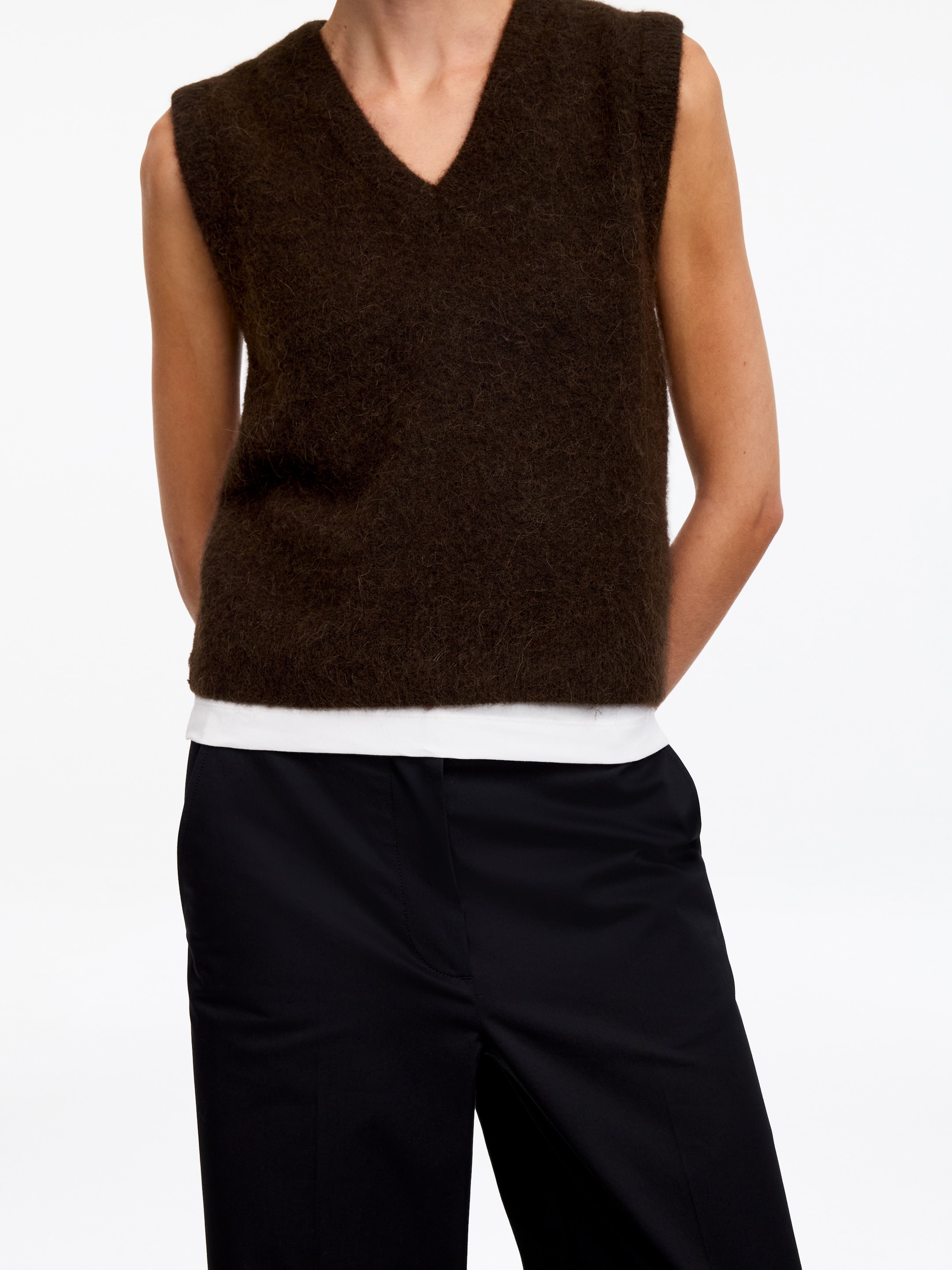 Alpaca-Wool Blend Vest - Marrón oscuro - Corte estándar - women - StillMedia/Lookbook - 4