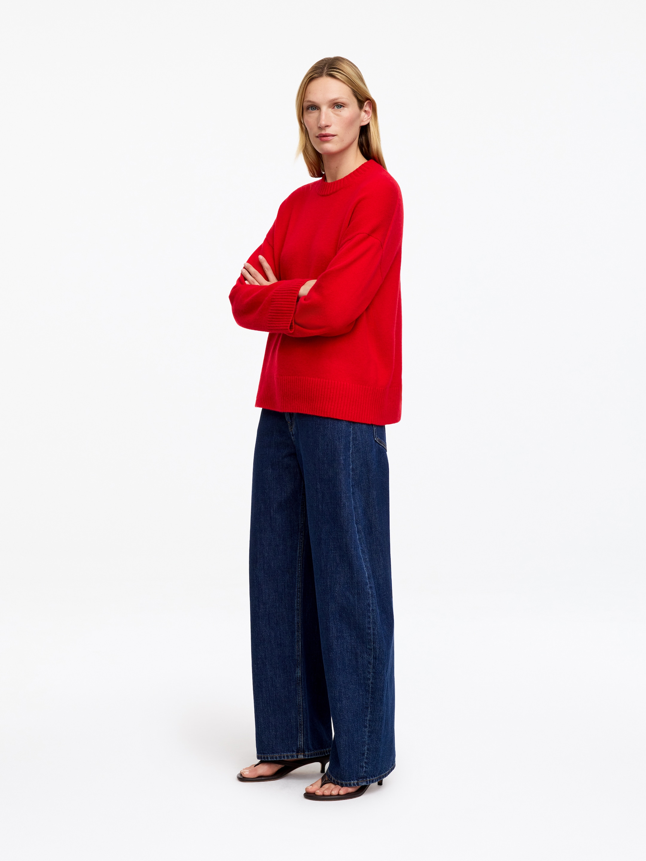 Maglione oversize in puro cashmere​ - Rosso - Relaxed fit - women - StillMedia/Lookbook - 3