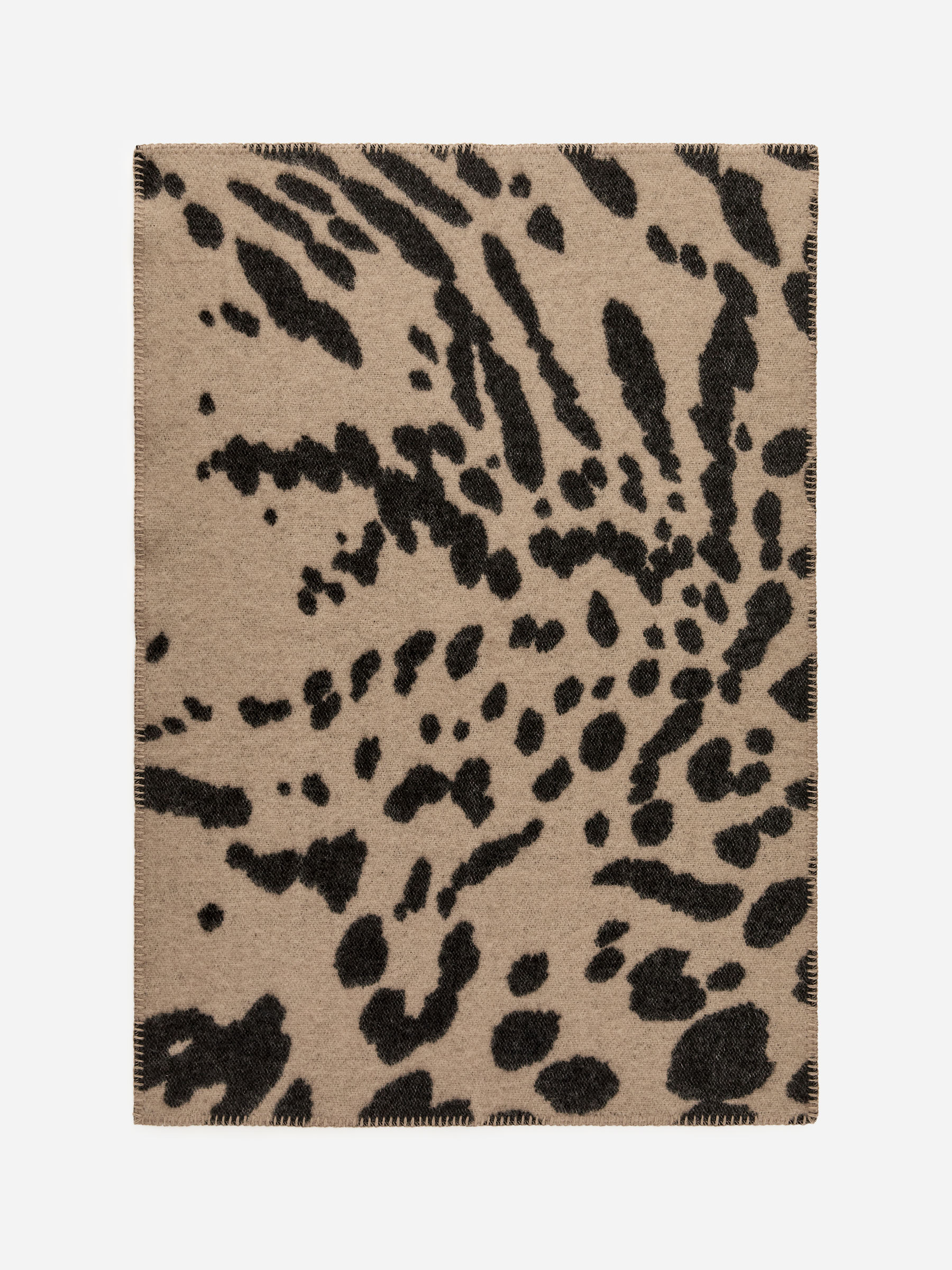 Klippan Wool Baby Blanket - Beige/Black - Homeware - StillMedia/DescriptiveStillLife - 2