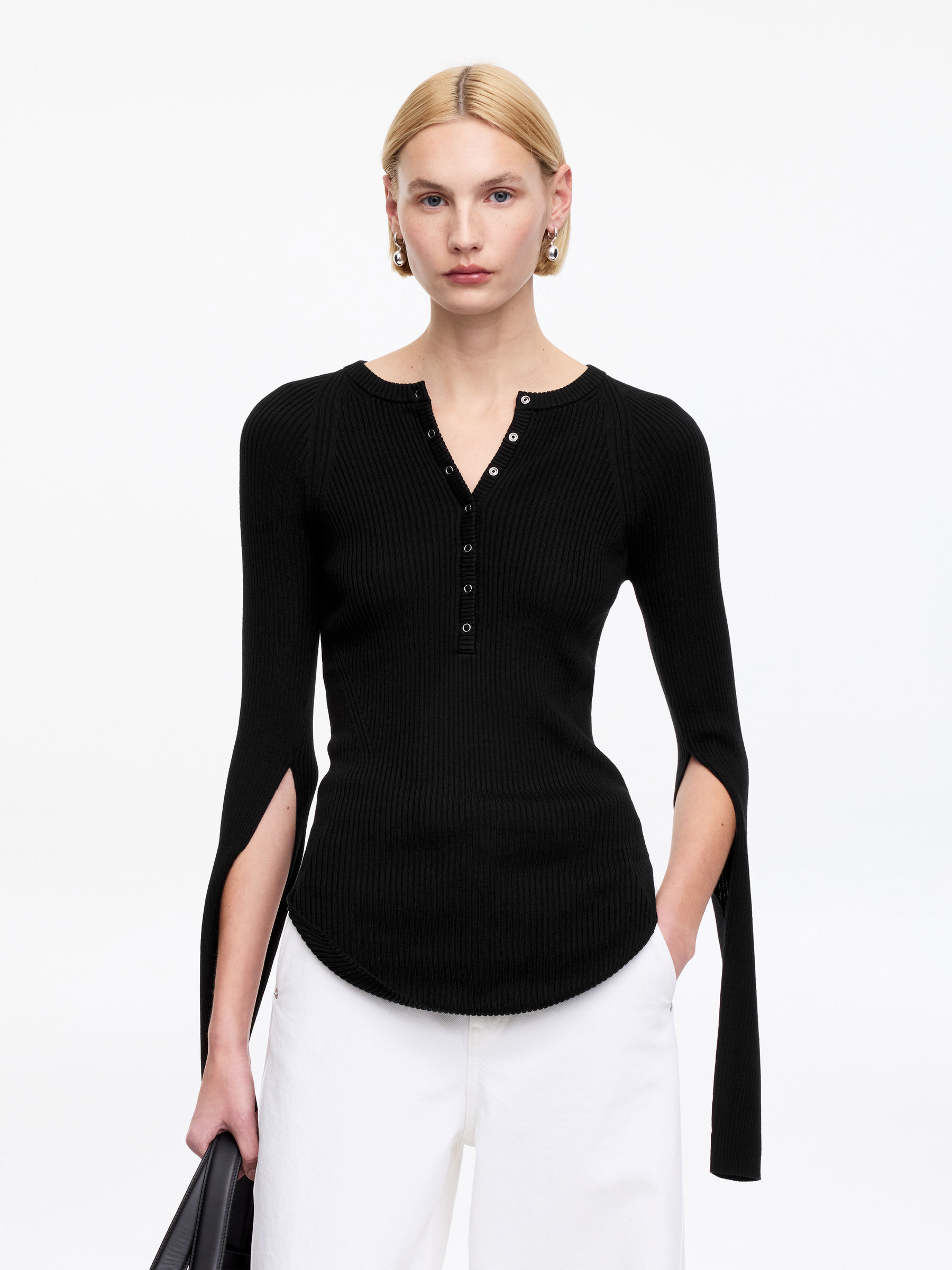 Geripptes Oberteil aus Wollmischung - Schwarz - Slim Fit - Women - StillMedia/Lookbook - 5