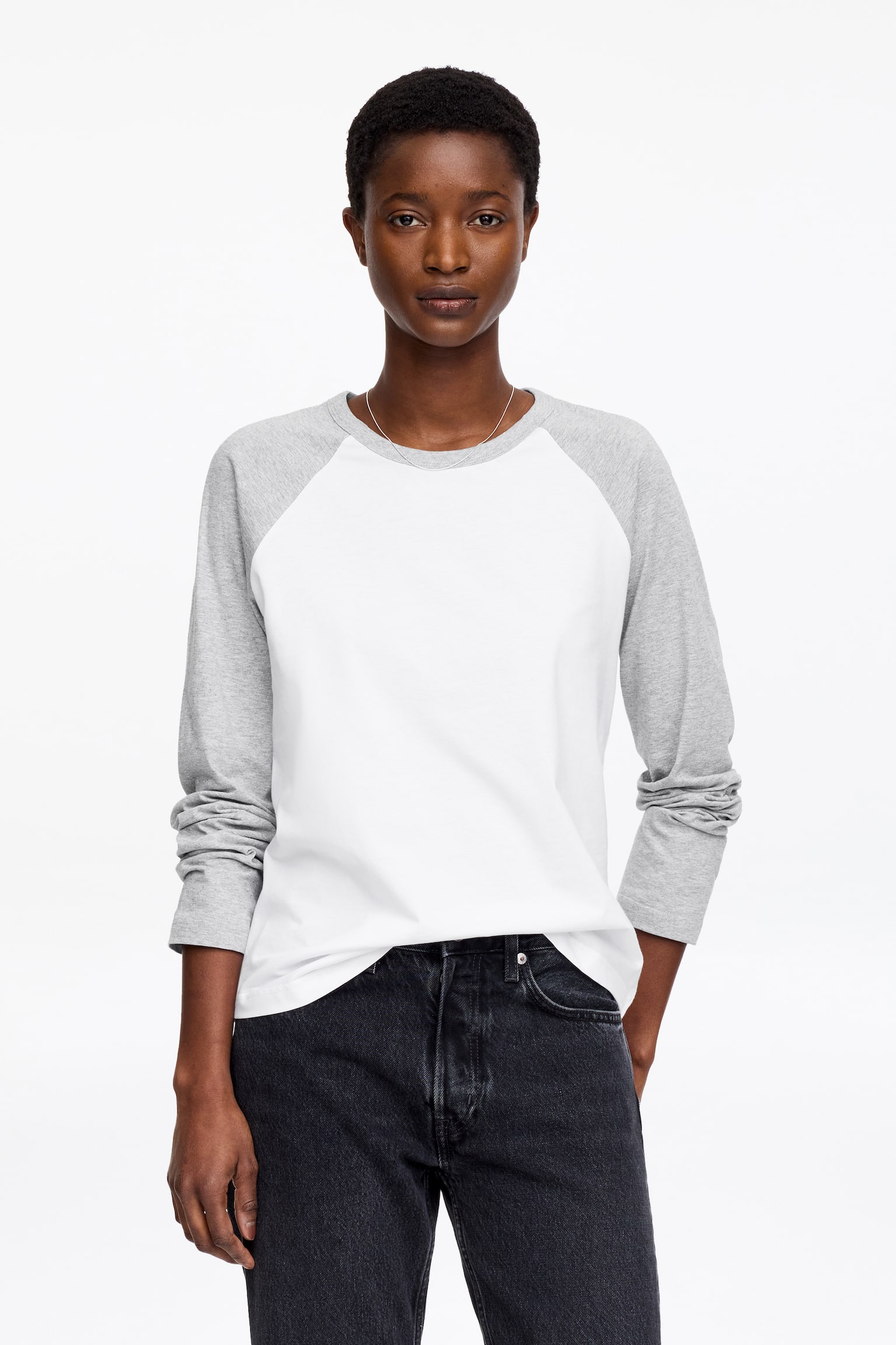 Long-Sleeved T-Shirt - White/Grey/White/Red - 1