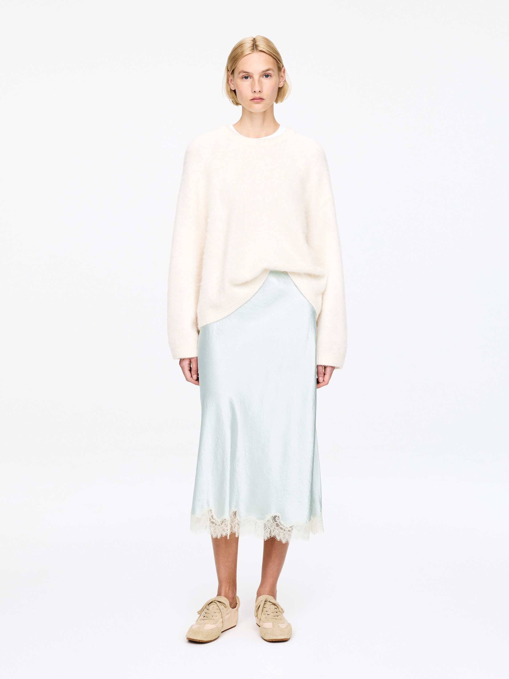 Nagyobb kép megtekintése: Csipkés szatén szoknya - Poros türkiz - NŐI | H&M HU 1