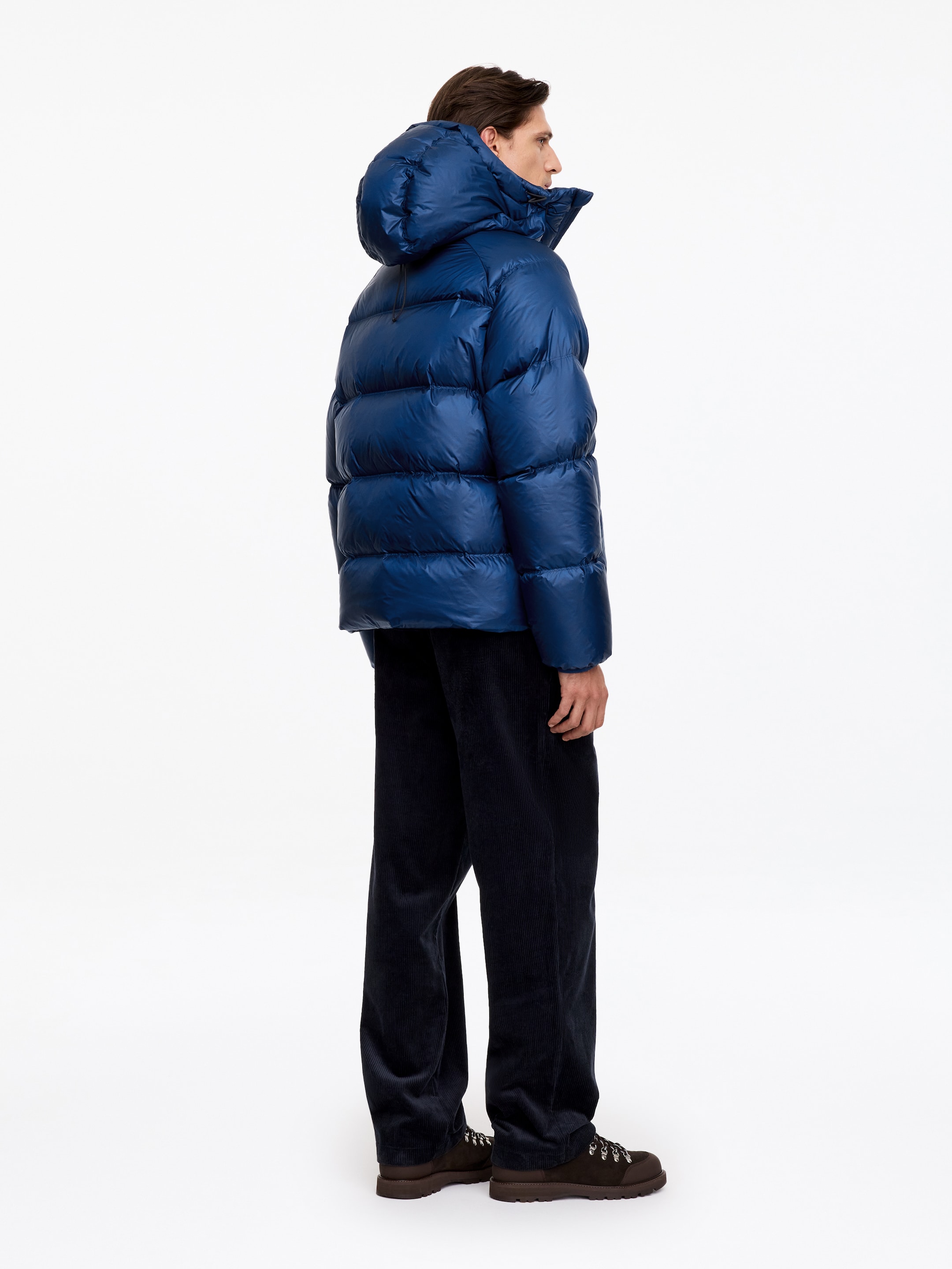 ARKET ACTIVE Hooded Re:Down Puffer - Blue - Regular fit - men - StillMedia/Lookbook - 6