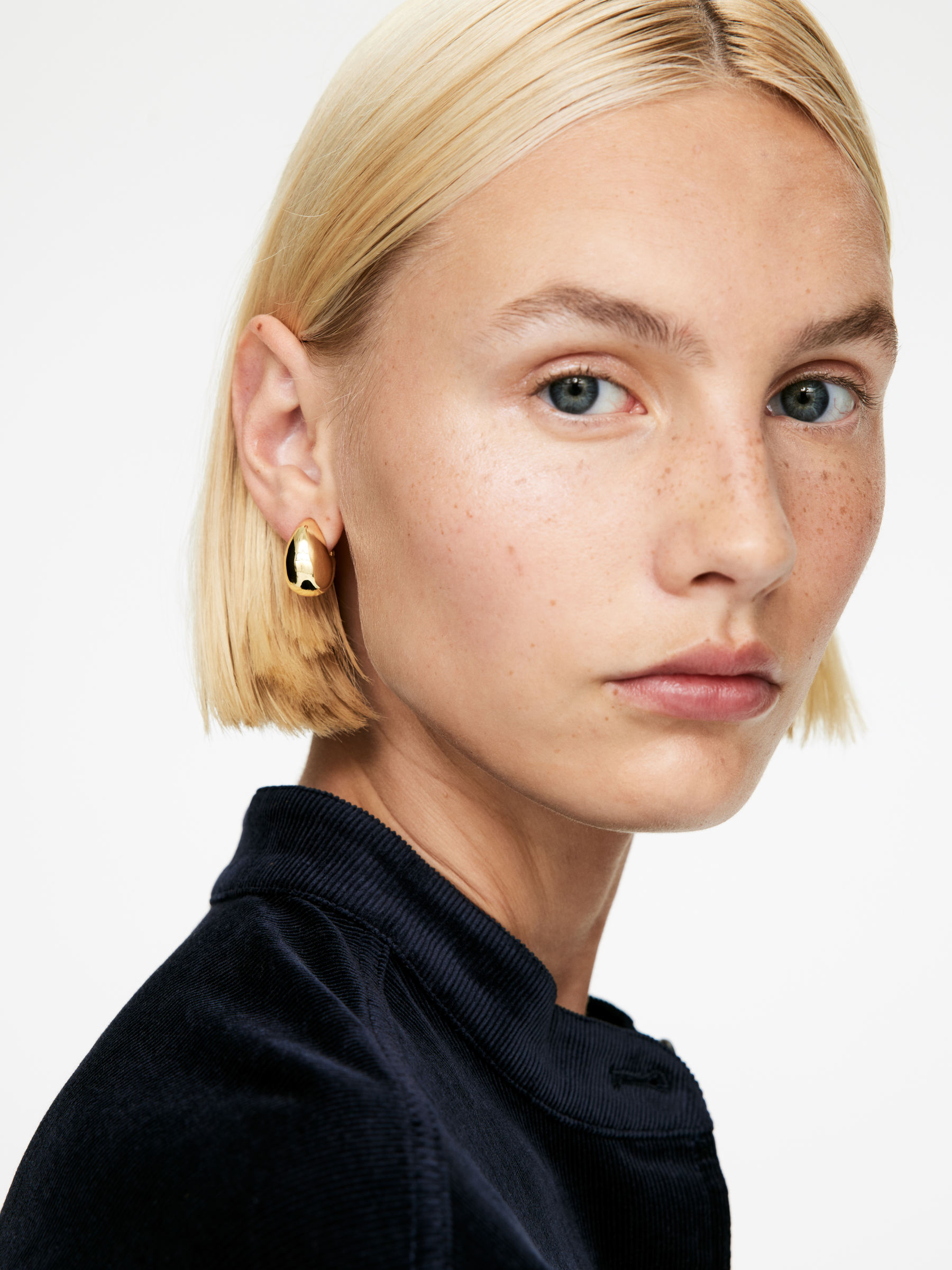 Gold-Plated Oval Earrings-#F1EAB9-16380